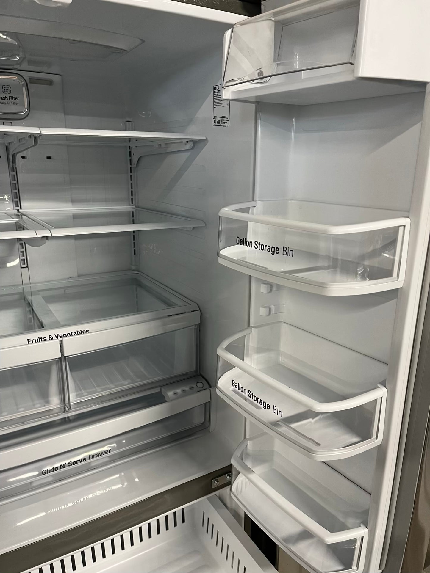 Used Refurbished LG French door refrigerator stainless steel w/ice water dispenser 33" #RF836LB-TR