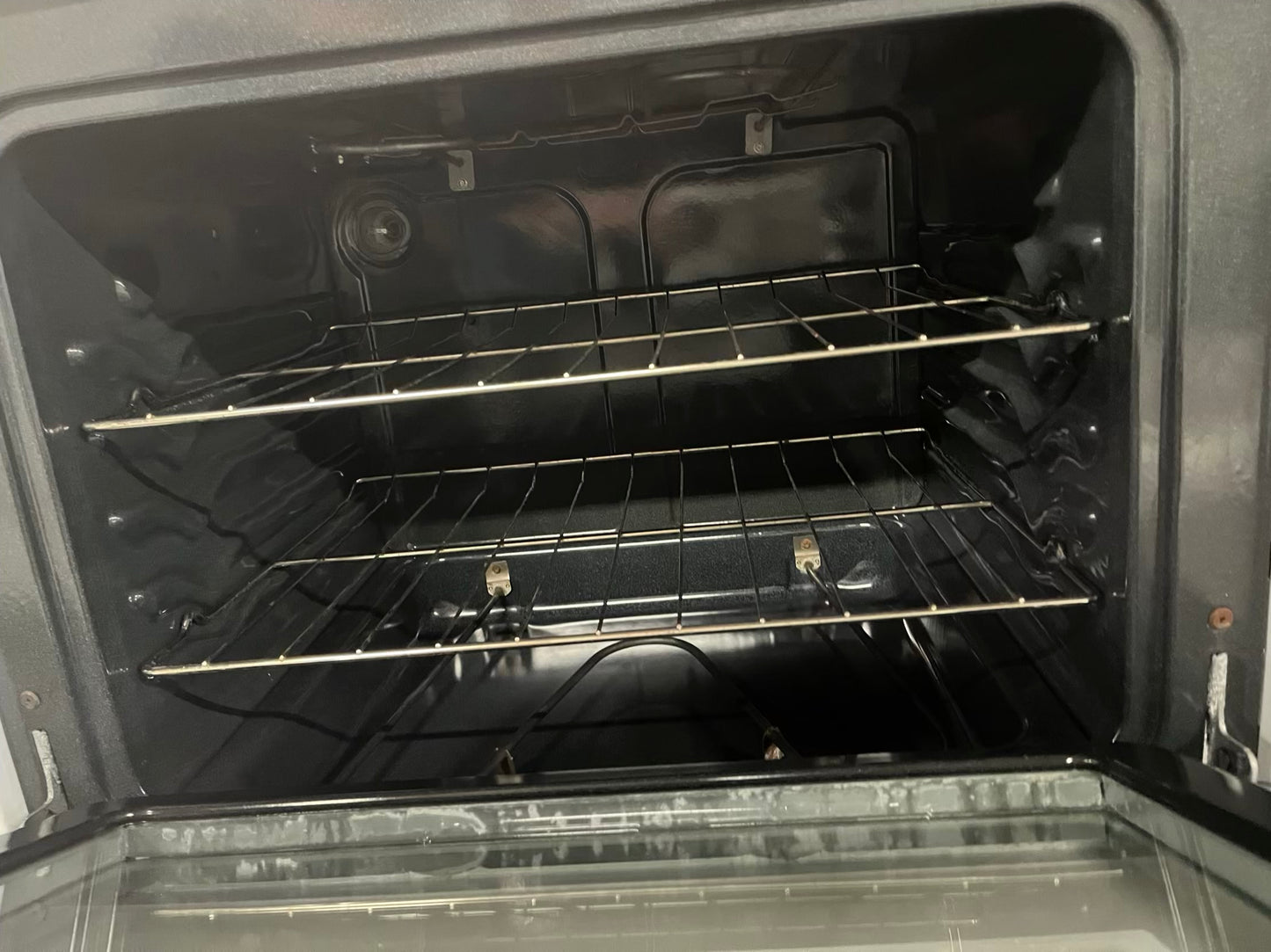 Frigidaire electric range 220v bake broil in white Refurbished 30" #ER402UB