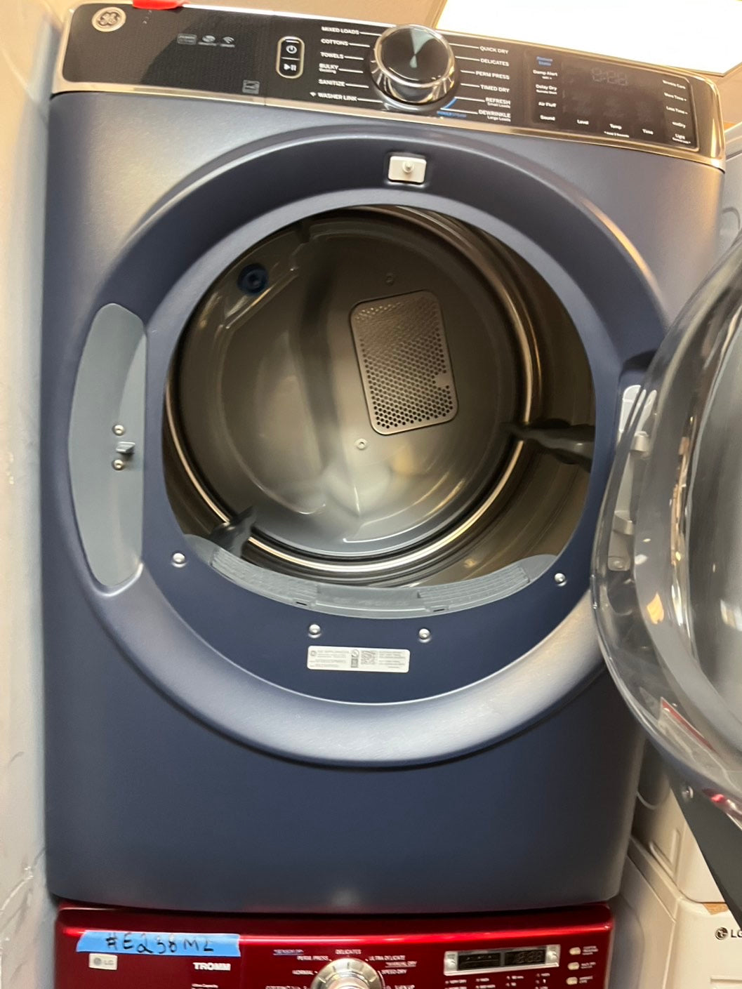 Ge - 7.8 Cu. Ft. Stackable Smart sensor dry power steam Electric Dryer with Steam and Sensor Dry - Graphite Steel 28" #RF2089L