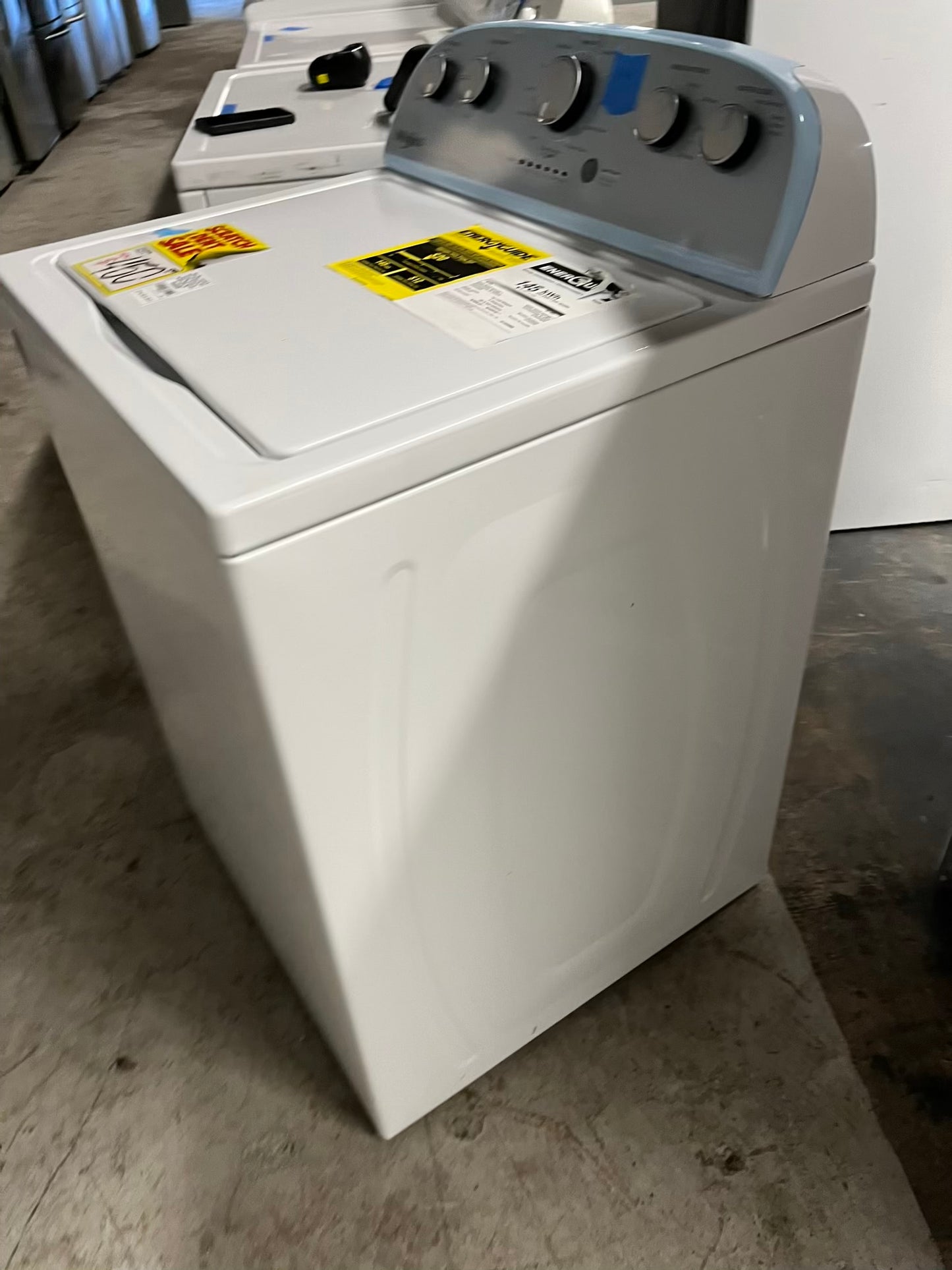 - Open Box | scratch & dent whirlpool top load washing machine w/ agitator large capacity 27" 4.0 cutt #W668CB