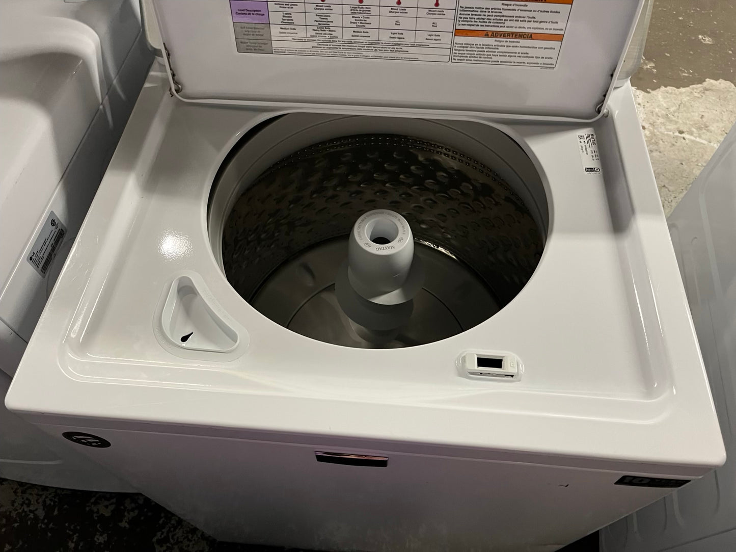 Maytag top load washing machine stainless steel drum W/agitator large capacity 4.5 cu ft 27" in #W759VB