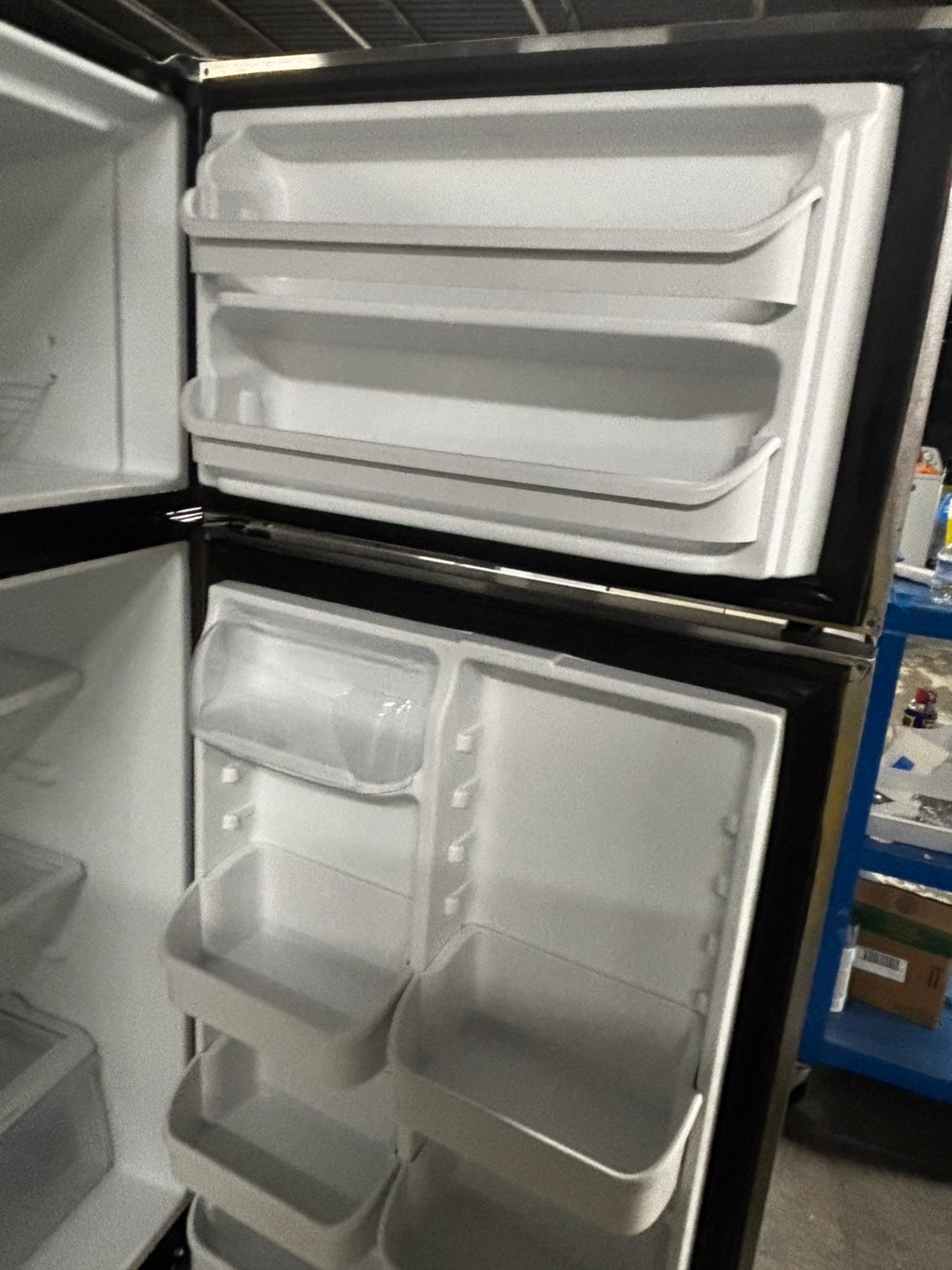 - SALE⚡️Kenmore 30” 18 cu.ft Top freezer Refrigerator stainless steel with ice maker inside ,Refurbished /used #RF1879SB