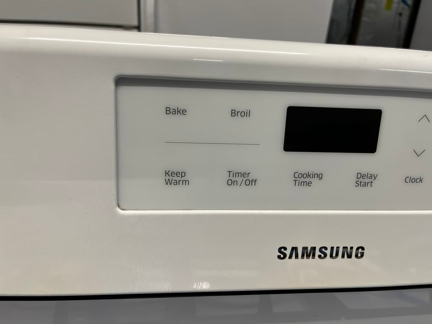 Samsung gas range 5 burner bake broil in white Refurbished 30" #GR209DB