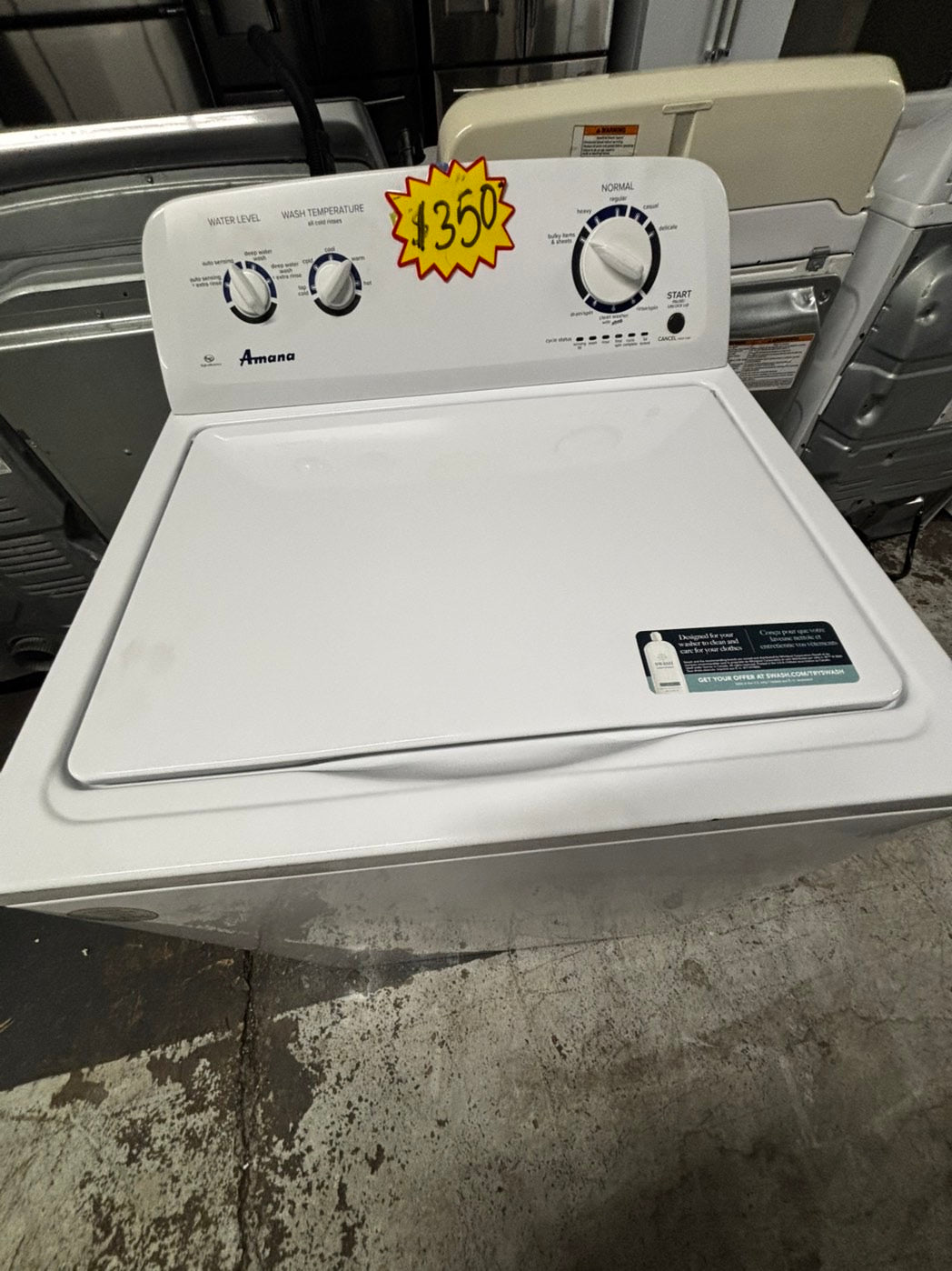 Amana 3.5 cu. ft. Top Load Washer has a Deep Water Wash option that fills the porcelain tub wash basket with more water to help break down loose soils. It also has a heavy-duty cycle for deep stains TWAM377WL