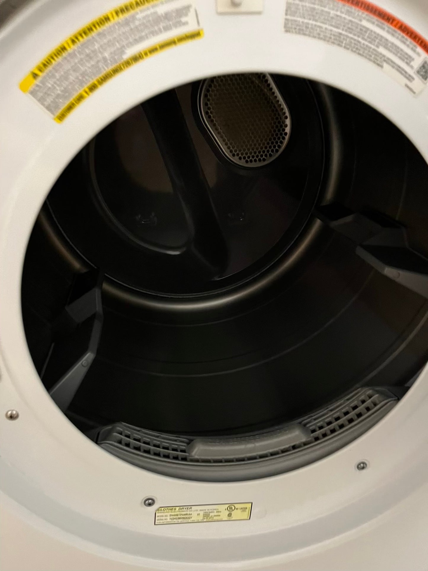 Samsung front load stackable electric 220v dryer in white 27" #ED419PB