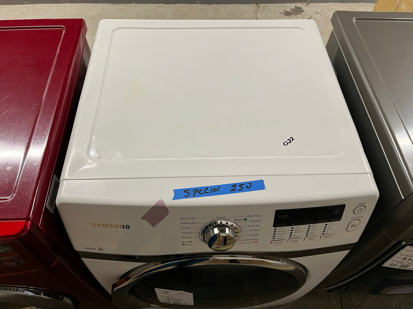 Samsung front load stackable electric 220v dryer in white 27" #ED419PB