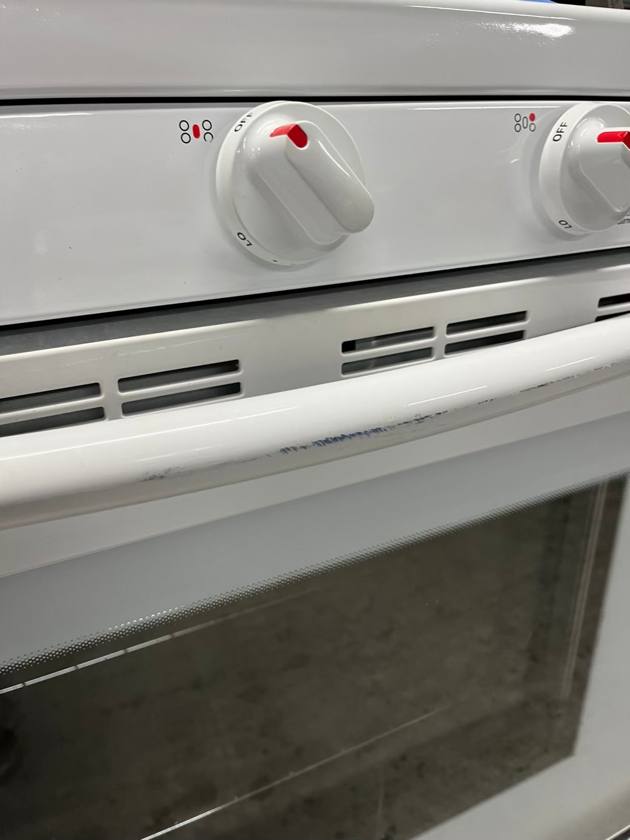 Samsung gas range 5 burner bake broil in white Refurbished 30" #GR209DB