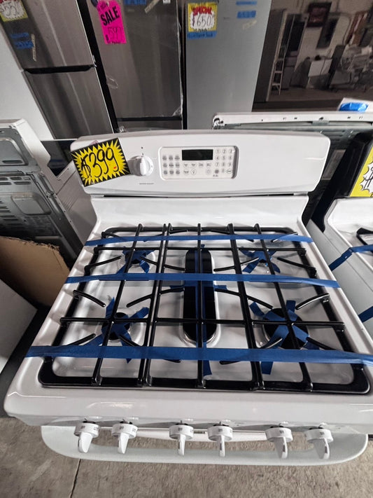 >kenmore Gas range 5 burner convection oven , bake broil Hi/Lo self clean in white used-Refurbished 30” #KG3PRB