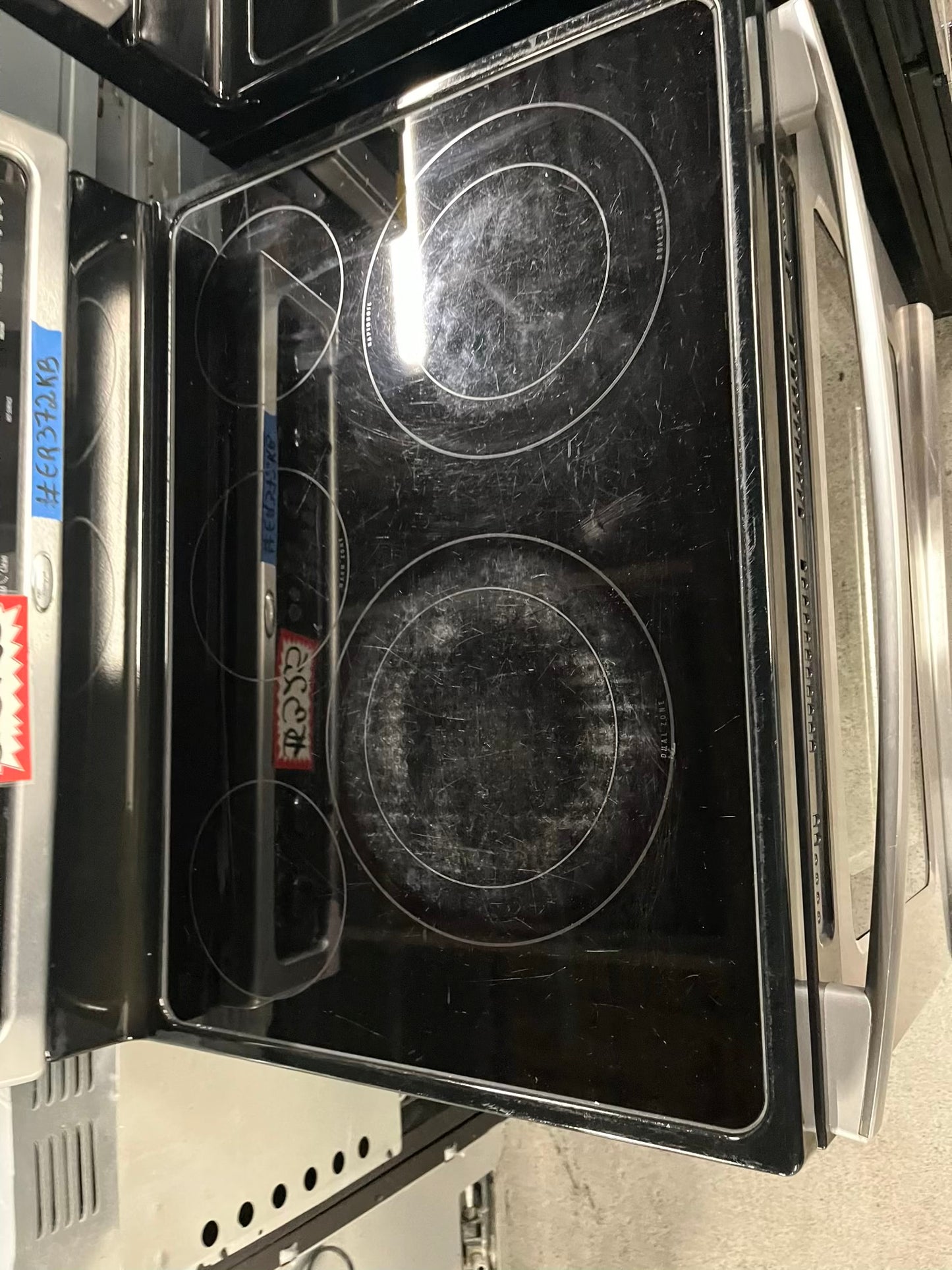 - Whirlpool glass top electric range 220v 5 burner warm zone convection bake broil steam clean Refurbished stainless steel 30" #ER372KB