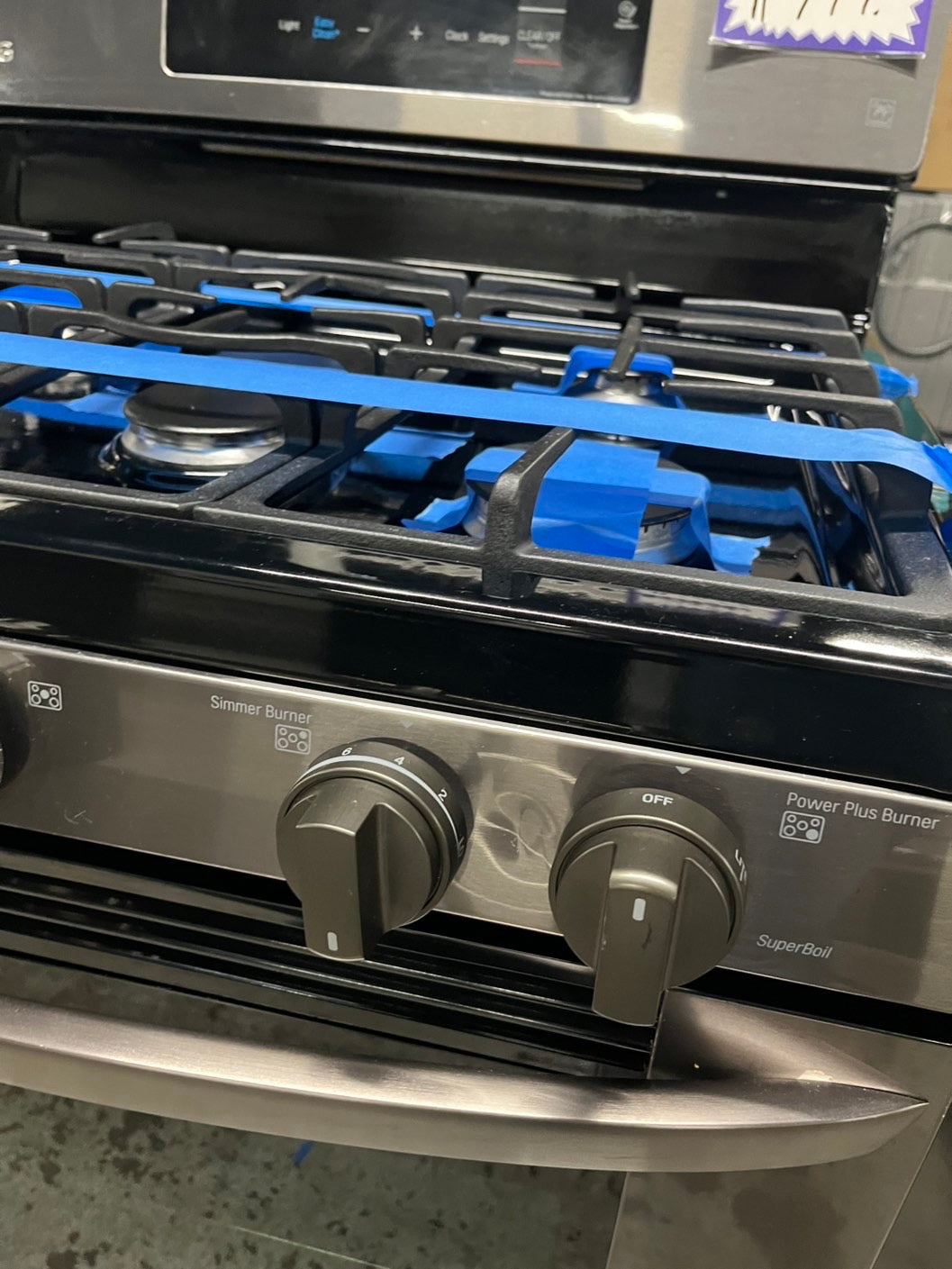 - LG gas range Black stainless steel 5 burner bake broil self clean 30" #GR122B
