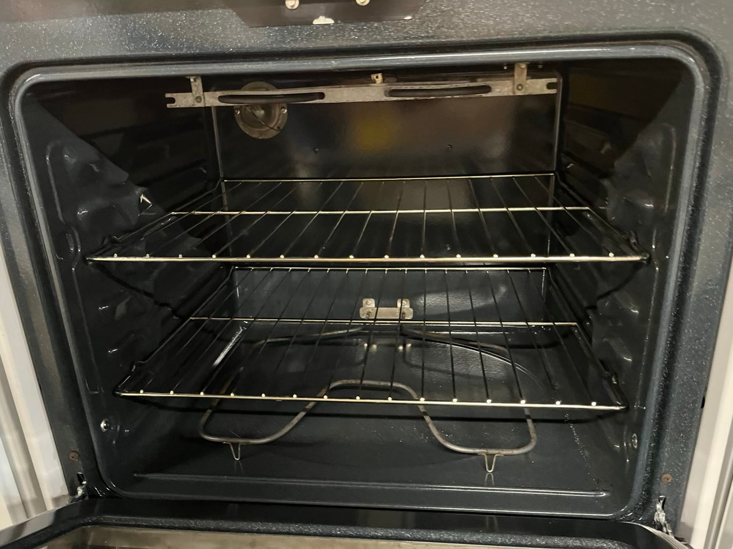 GE electric range 220v 4 burner bake broil hi/lo in white Refurbished 30" #ER408CB