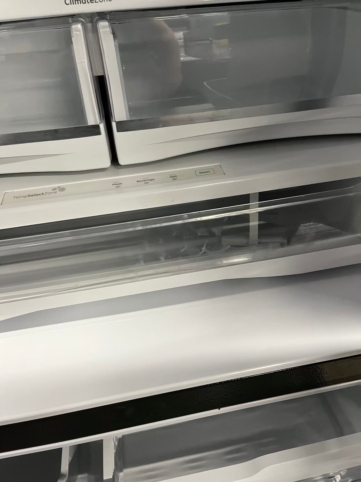 Special Offer | GE kitchen combo / Refrigerator counter depth 36” & Electric range stainless steel - 2 appliances
#RF734VB Refurbished