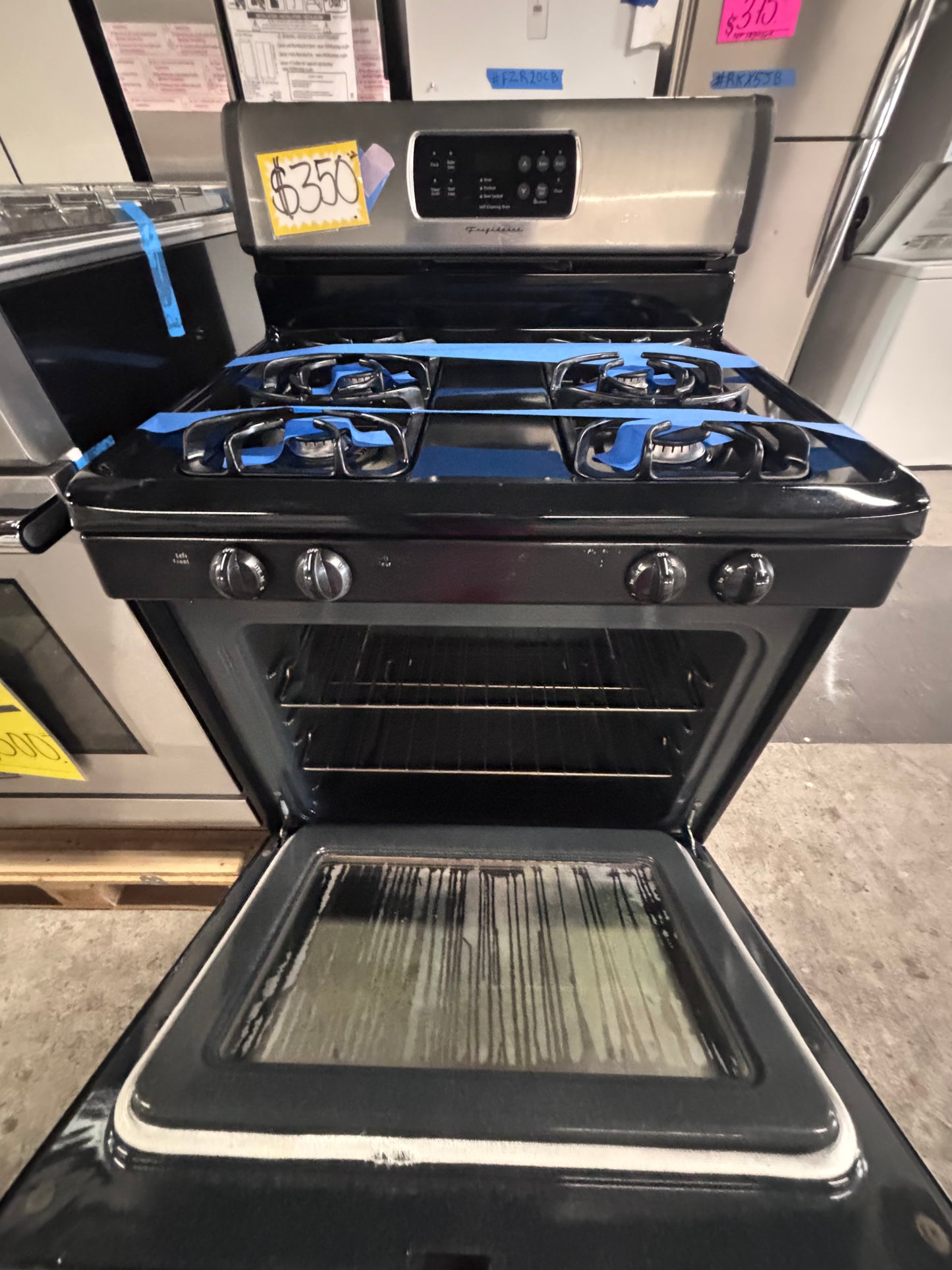 >sale‼️frigidaire gas stove bake broil i/lo in black & silver -used-Refurbished 30” #GRR39B
