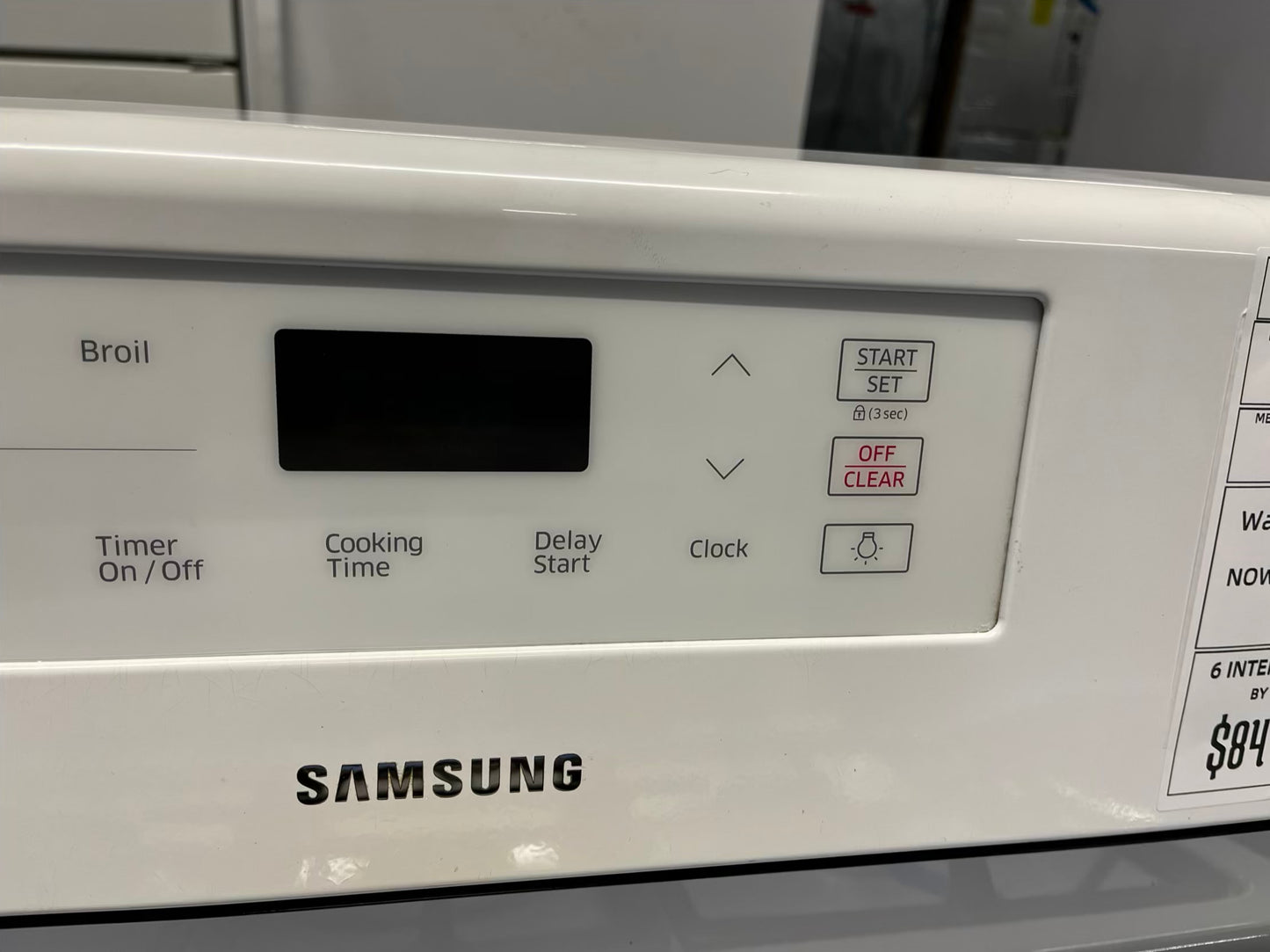Samsung gas range 5 burner bake broil in white Refurbished 30" #GR209DB