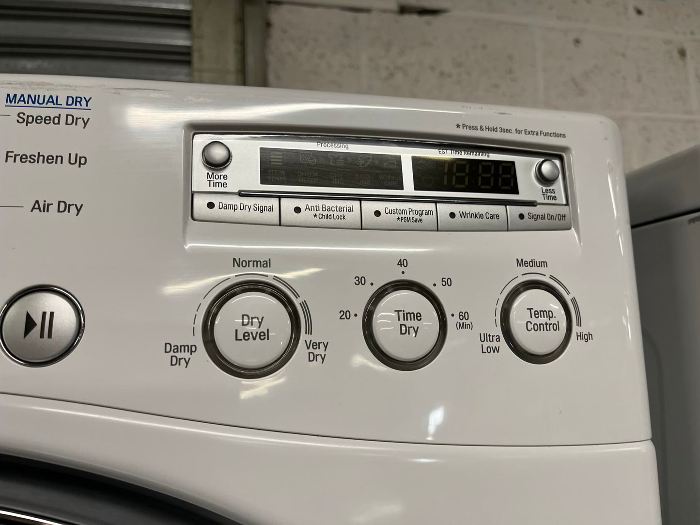 LG washer & dryer set electric 220v front load stackable in white 30" in Refurbished #WD926ZB