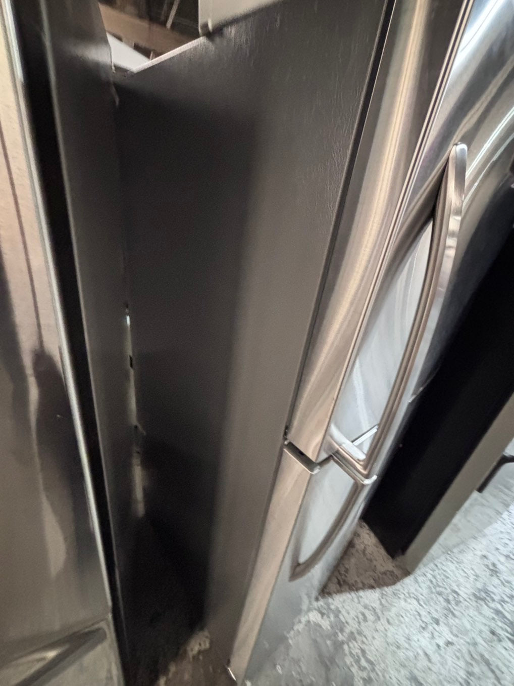 >*frigidaire top freezer refrigerator stainless steel used-refurbished 30"x 66’’h #RFF819B