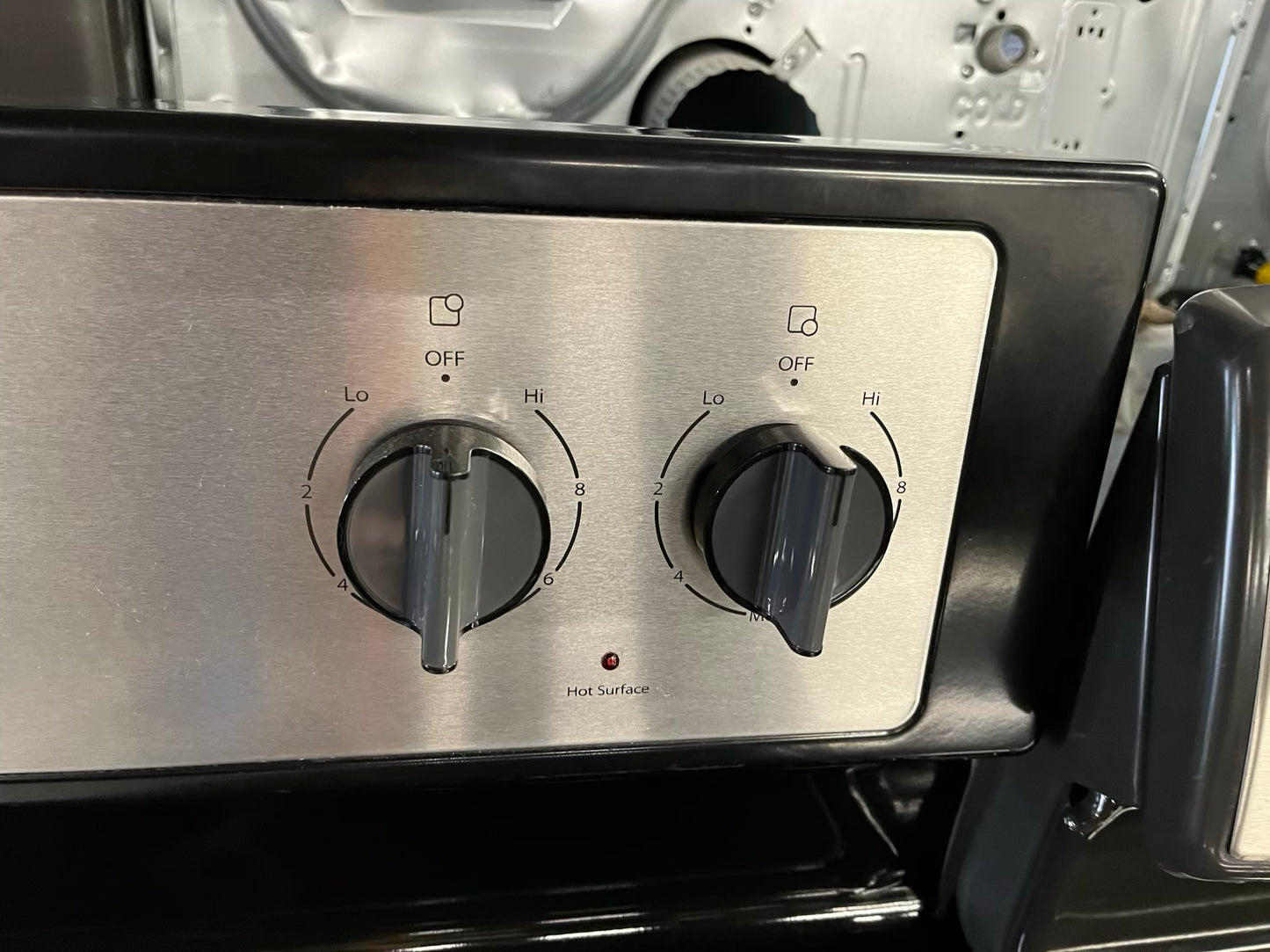 Whirlpool electric range stainless steel bake broil 30" #ER510HB-TR