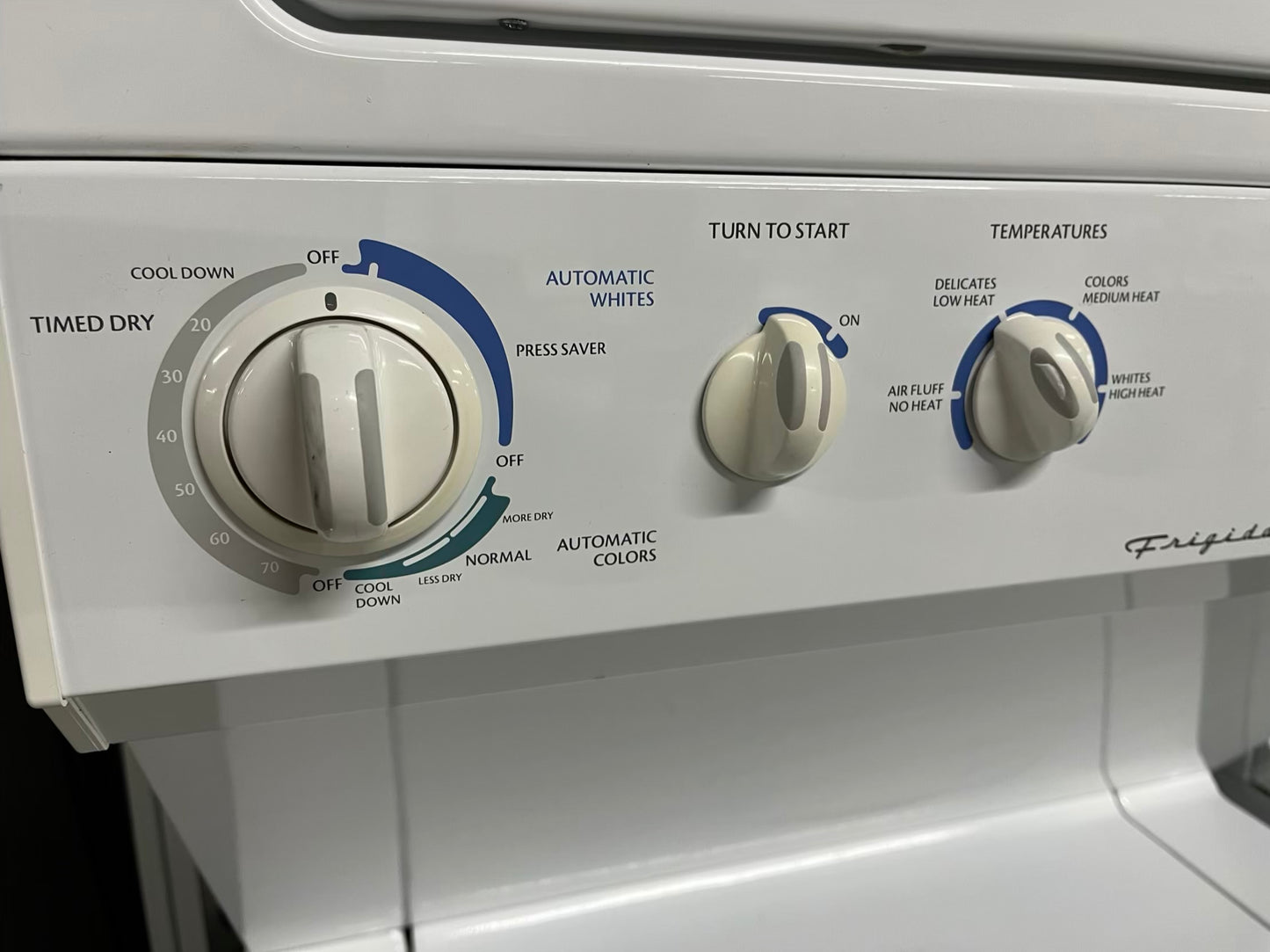 Frigidaire laundry center GAS washer & dryer set 27" #LC595HB