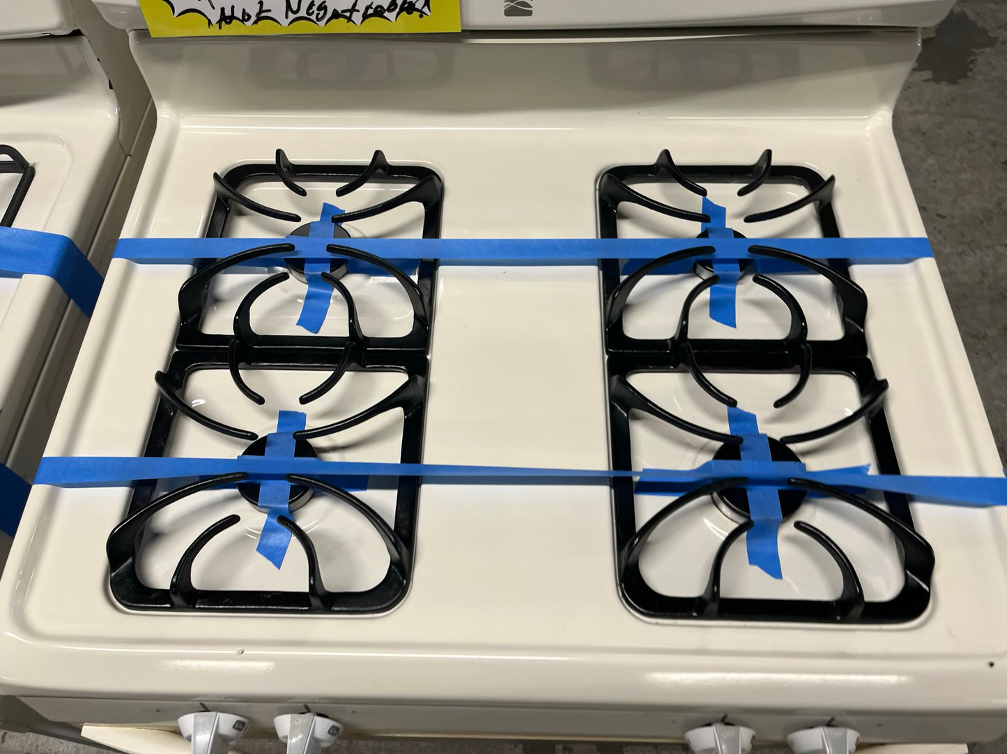 - kenmore Gas range 4 burner bake broil in off white Refurbished 30" #GR234NB