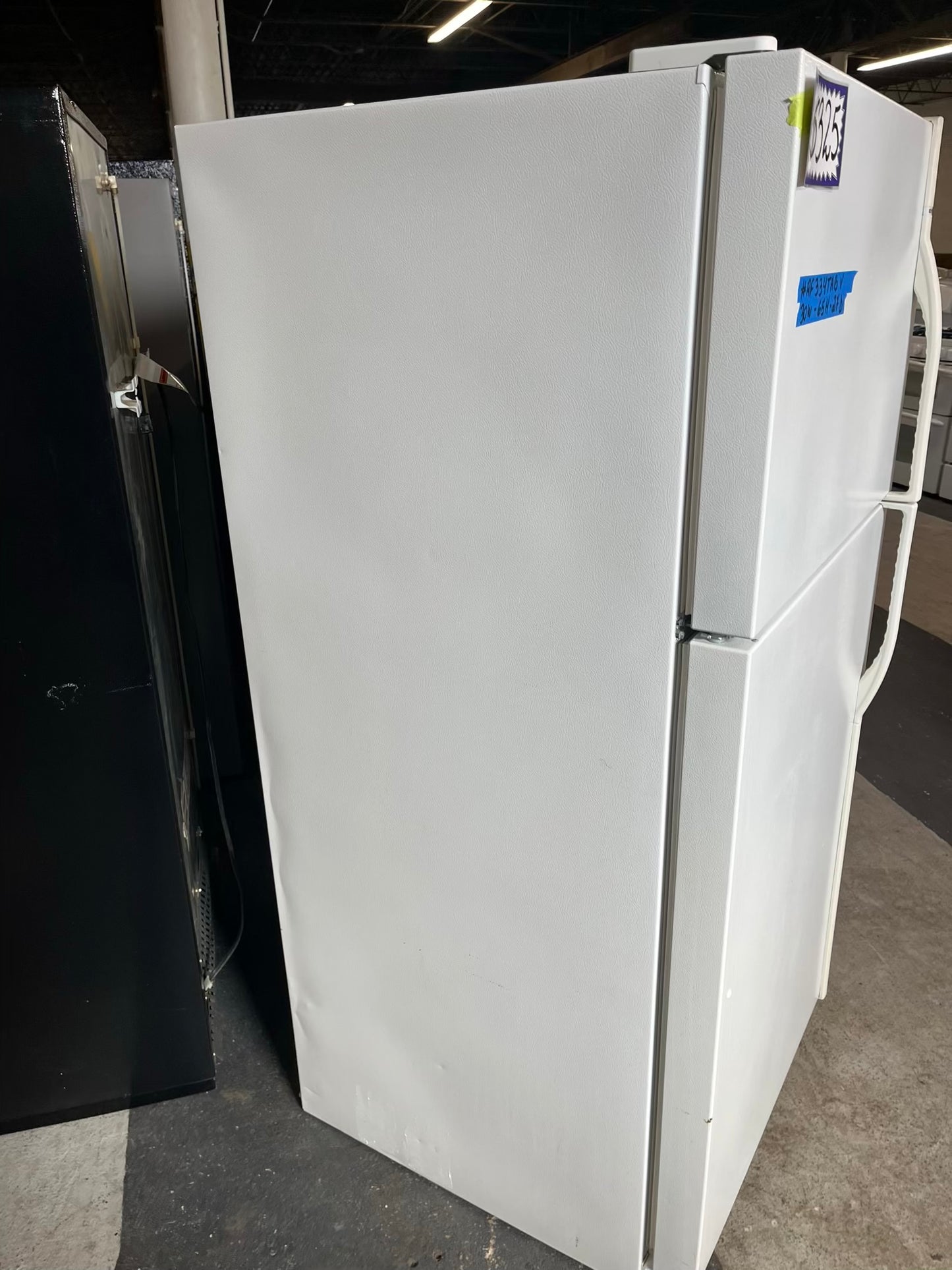 - Kenmore top freezer refrigerator in white used refurbished 30’ #RF334TAB