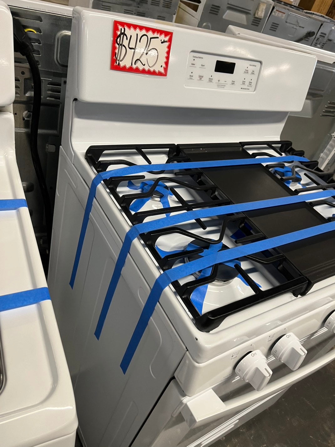 =GE Gas range 5 burner bake Temp Recall broil hi/lo in white used-Refurbished 30" #GEGT19B