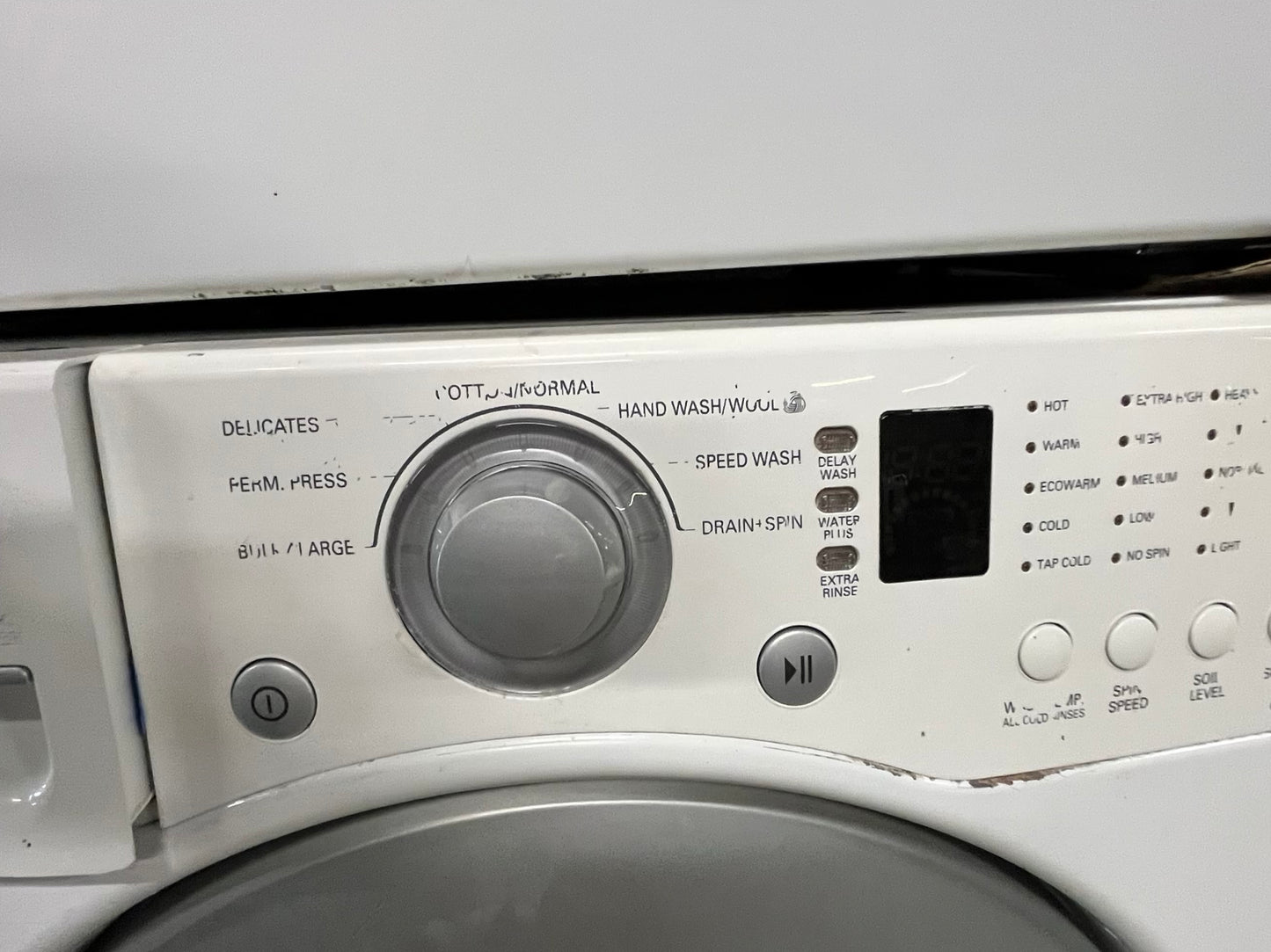 LG washer 4.5 cu ft & dryer 7.5 cu ft set electric 220v front load stackable sensor dry He in white #WD809RB
