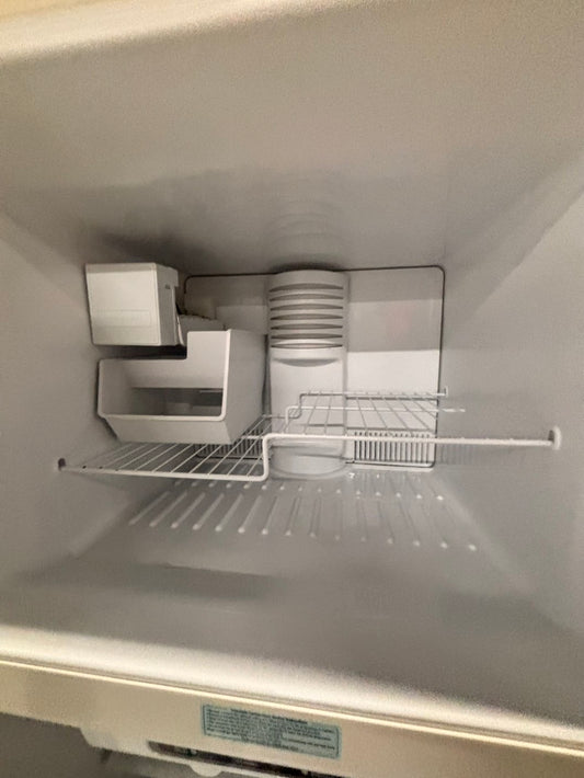 >GE 30”18cu.ft -top freezer refrigerator with ice maker inside off white color -used refurbished 30” #TFJ2RPB