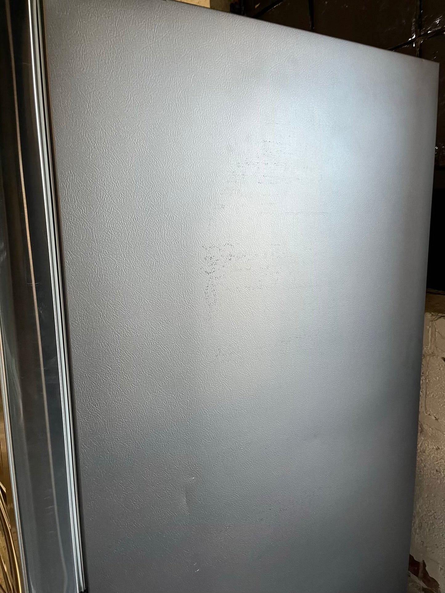 - Samsung four door refrigerator family hub stainless steel w/ice and water dispenser used-refurbished 30” #RF134XB