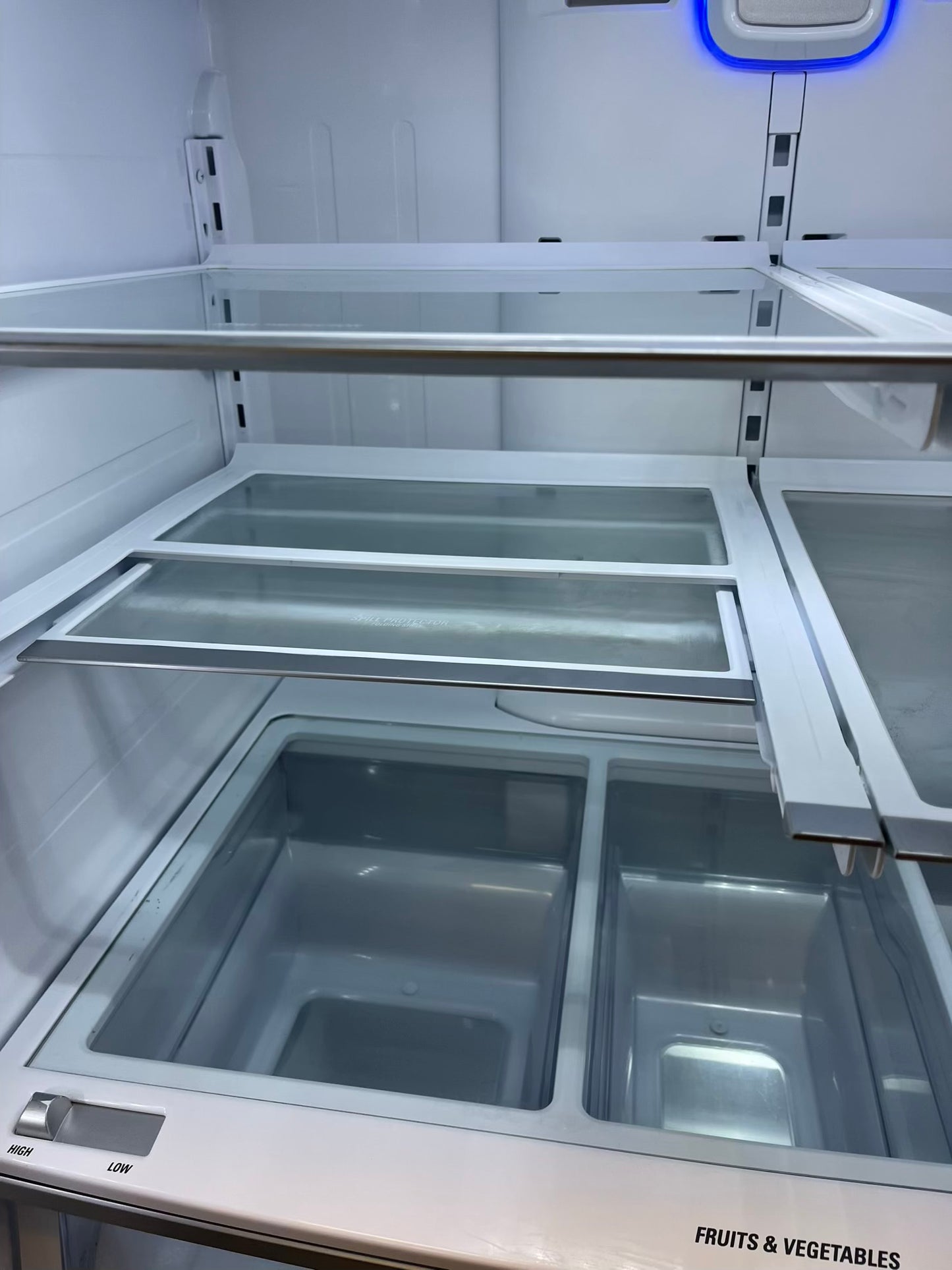 Used | Refurbished LG french door refrigerator stainless steel w/ice water dispenser 36" #RF504DL