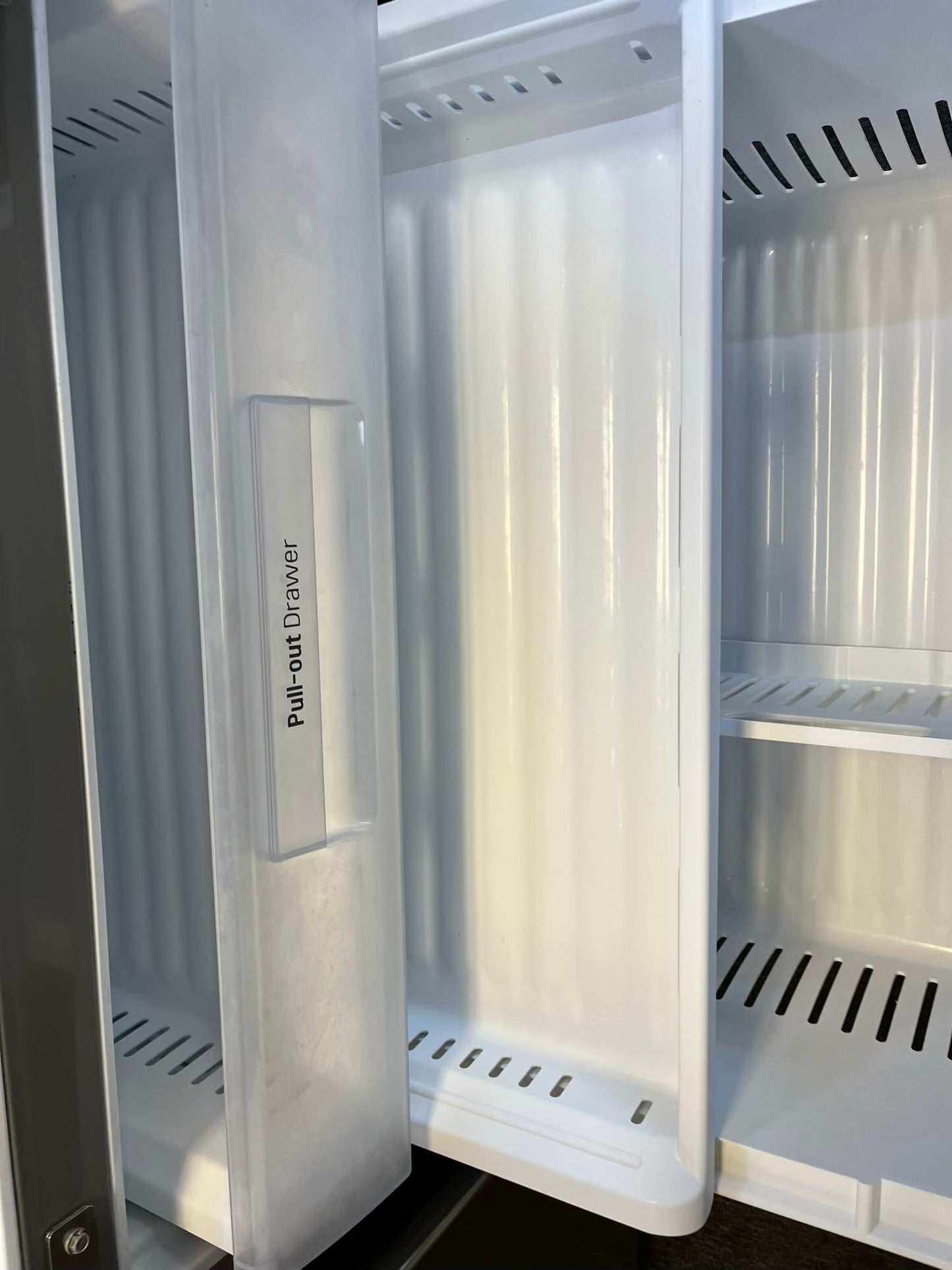 Used | Refurbished Le french door refrigerator stainless steel w/Ice water dispenser 36" # RF506ZL