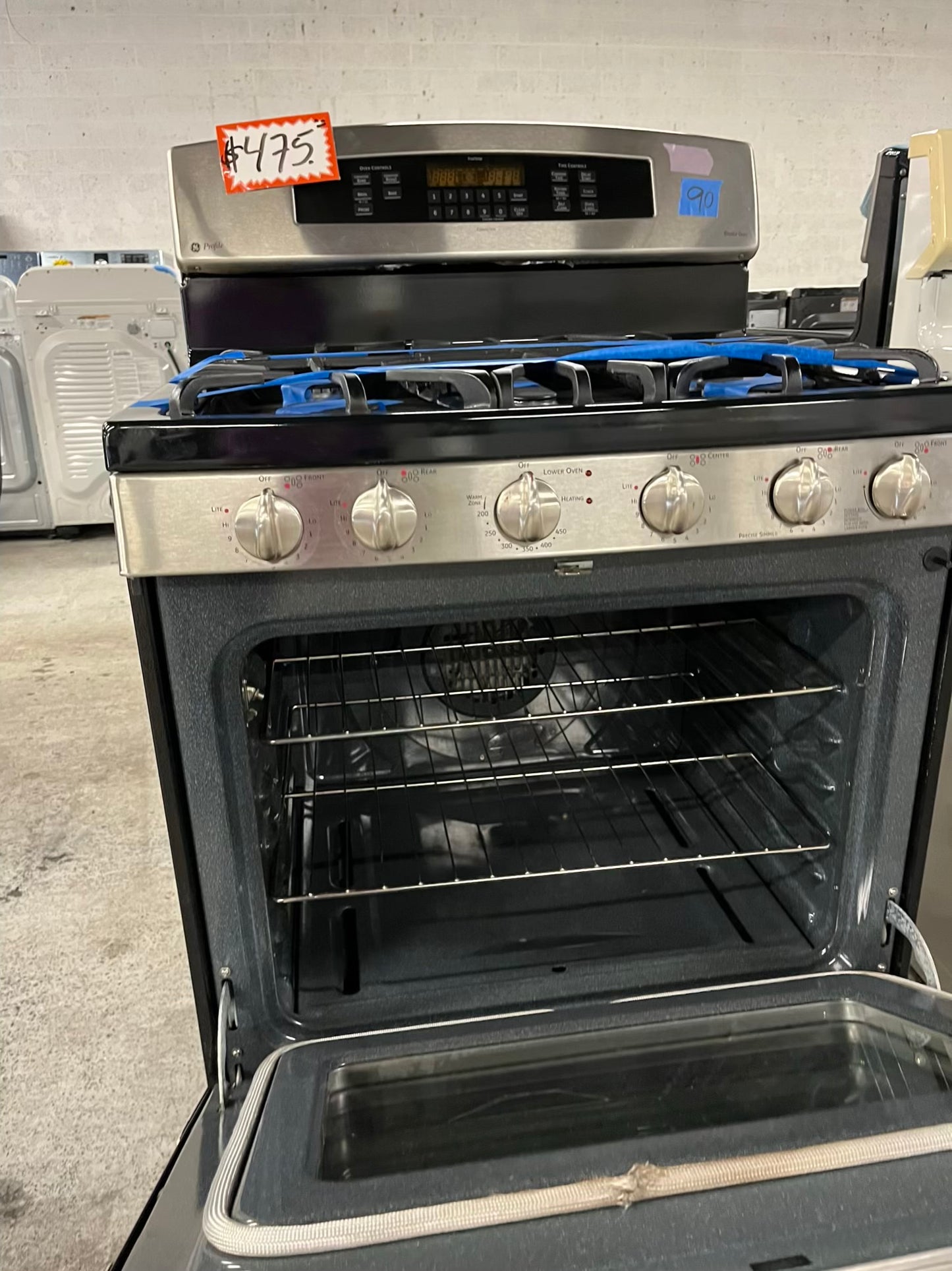 - Ge profile gas range 5 burner stainless steel self clean, convection bake,convection Roast, Bake broil 30" Refurbished #GR392QB