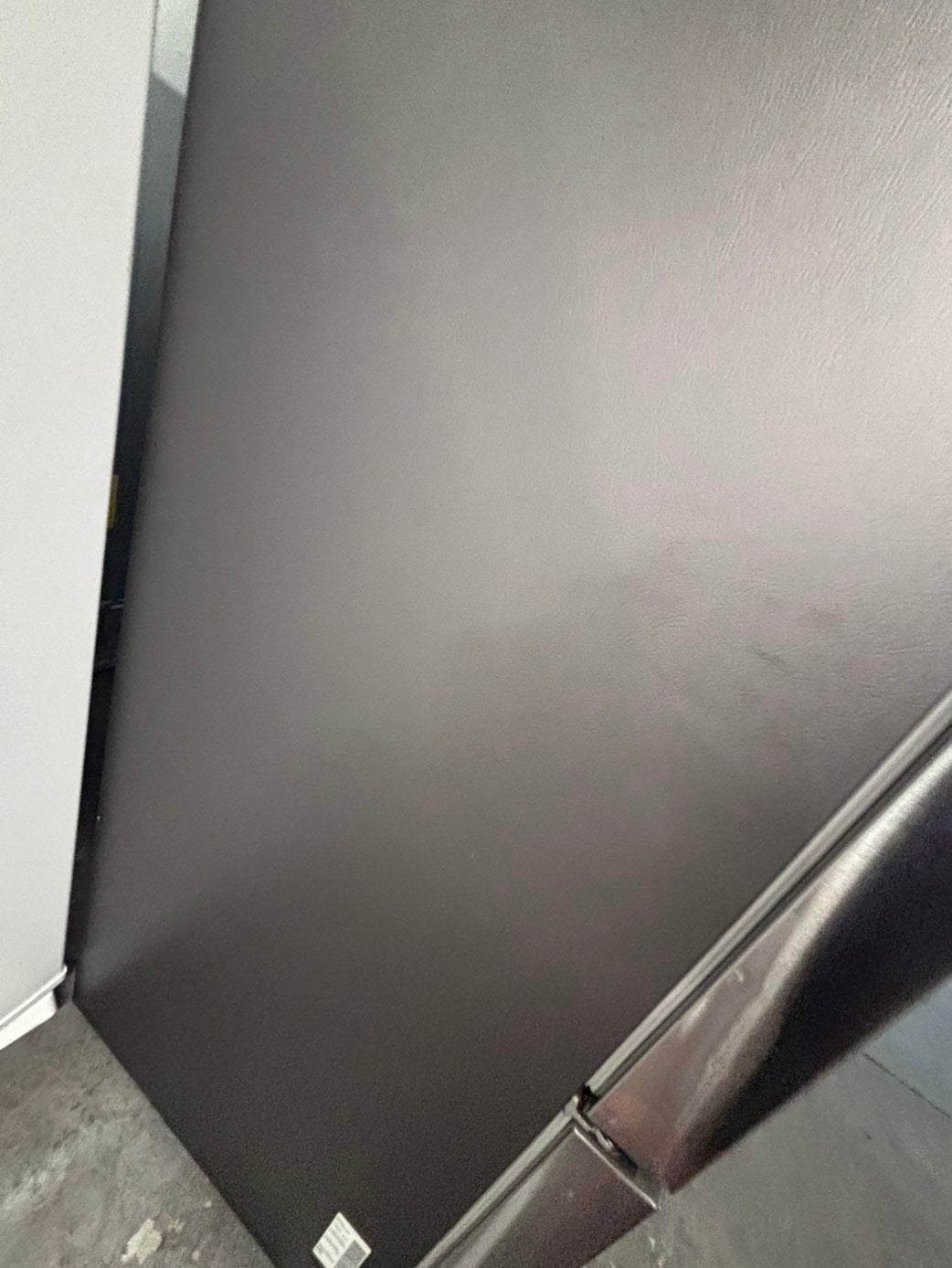 >*36”samsung counter depth French doors fridge stainless steel (ice maker doesn’t work) only water 💦 dispenser works !doesn’t affect on the others functions. 36” #SA24WWB