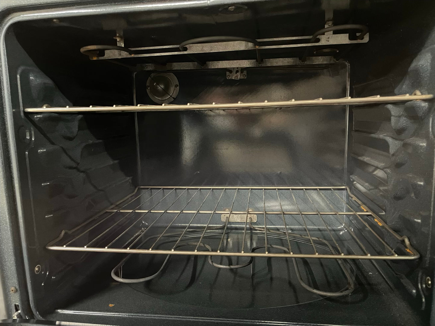 GE electric range 220v bake broil hi/lo self clean in white Refurbished 30" #ER398RB