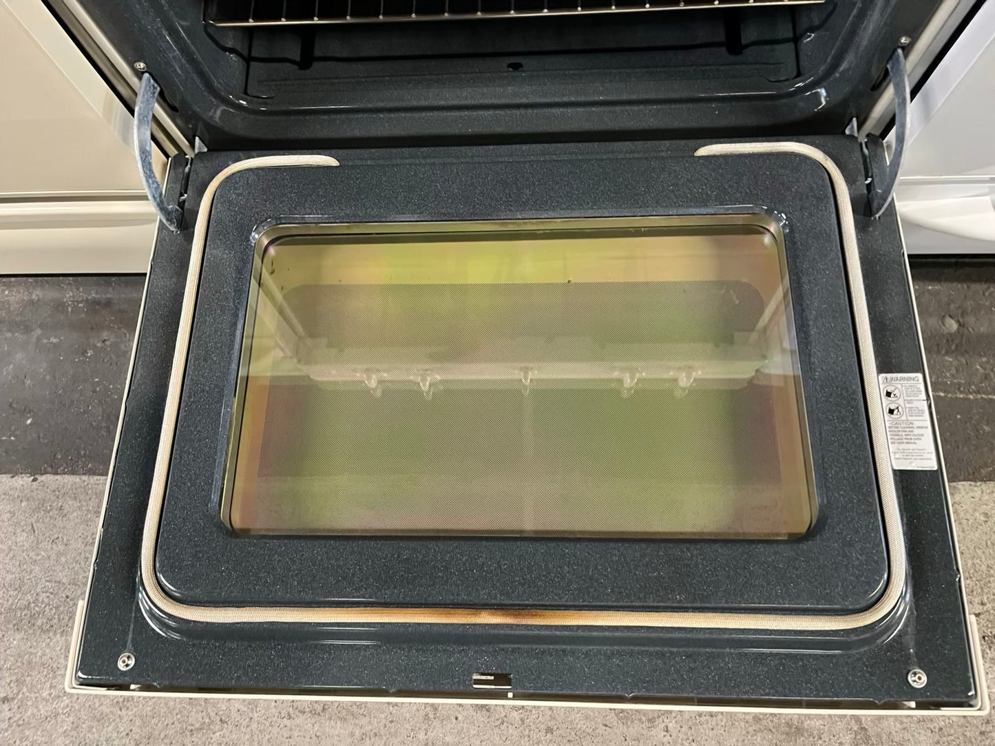 GE spectra gas range 4 burner bake broil hi/lo self clean in white 1130" Refurbished #ER270JB