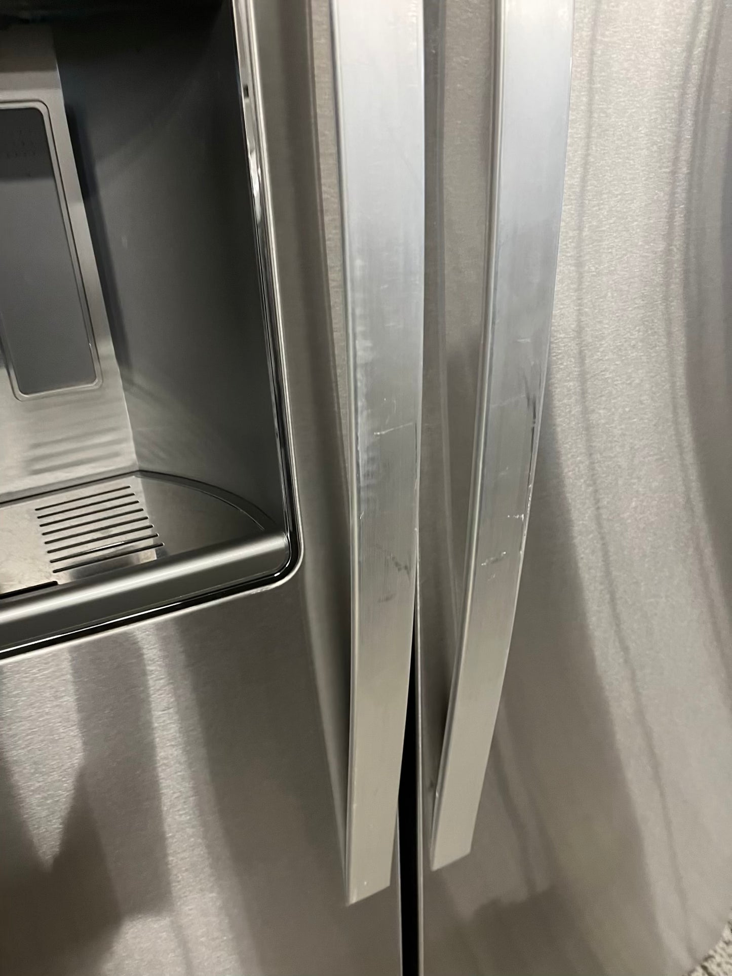 - Whirlpool Side x side Refrigerator stainless steel NO ice maker / NO water dispenser - item number #RF739AB 36” in Refurbished