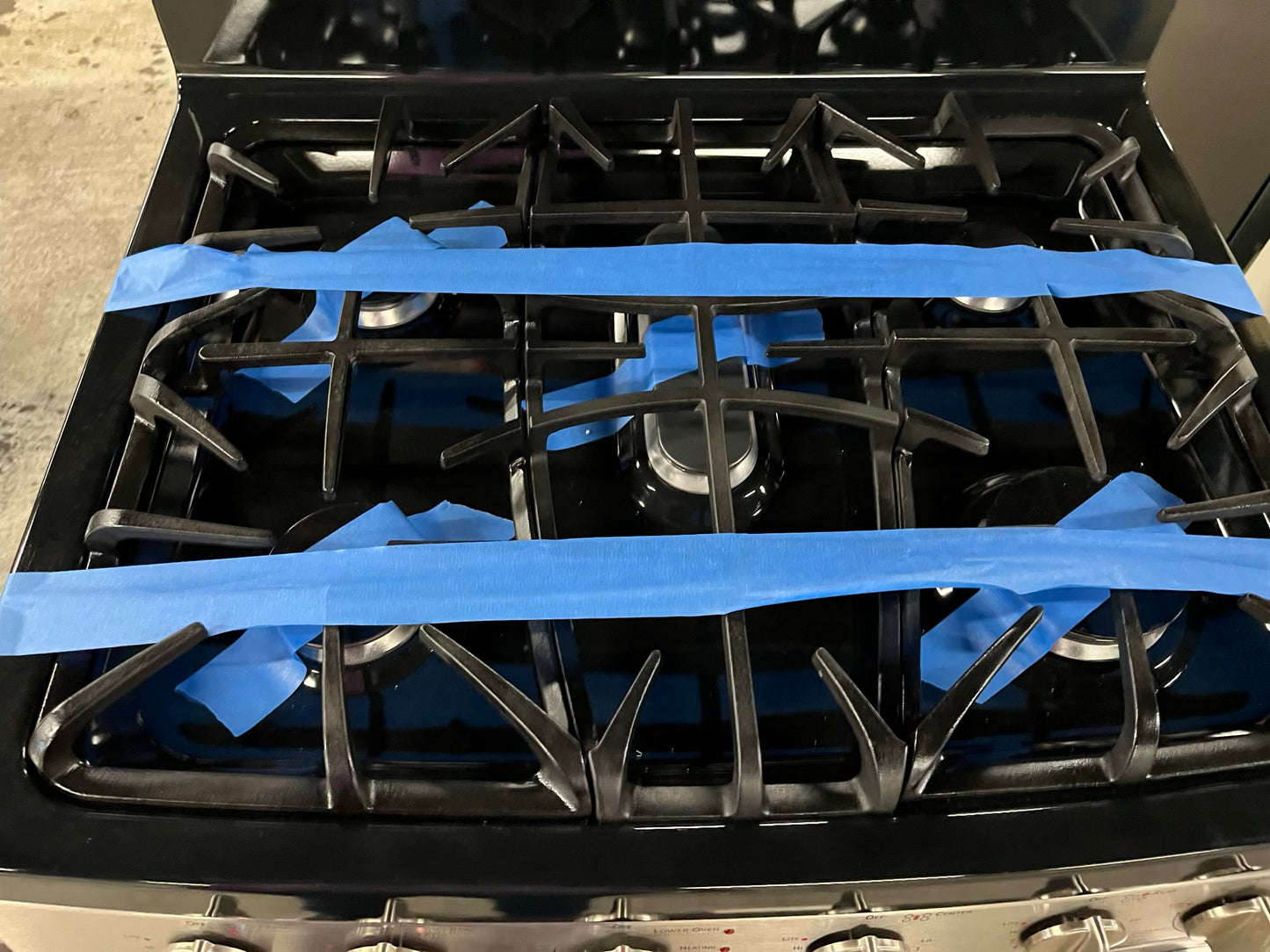 - Ge profile gas range 5 burner stainless steel self clean, convection bake,convection Roast, Bake broil 30" Refurbished #GR392QB