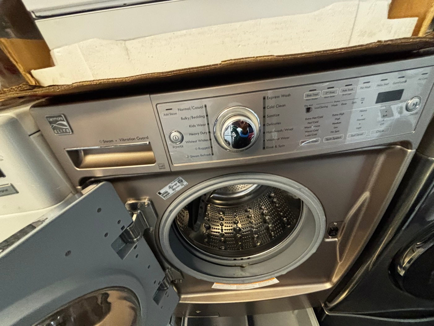 Kenmore 27" Front-Load Washer Steam large capacity w/pedestal extra storage 27" used-refurbished #FWK9571L