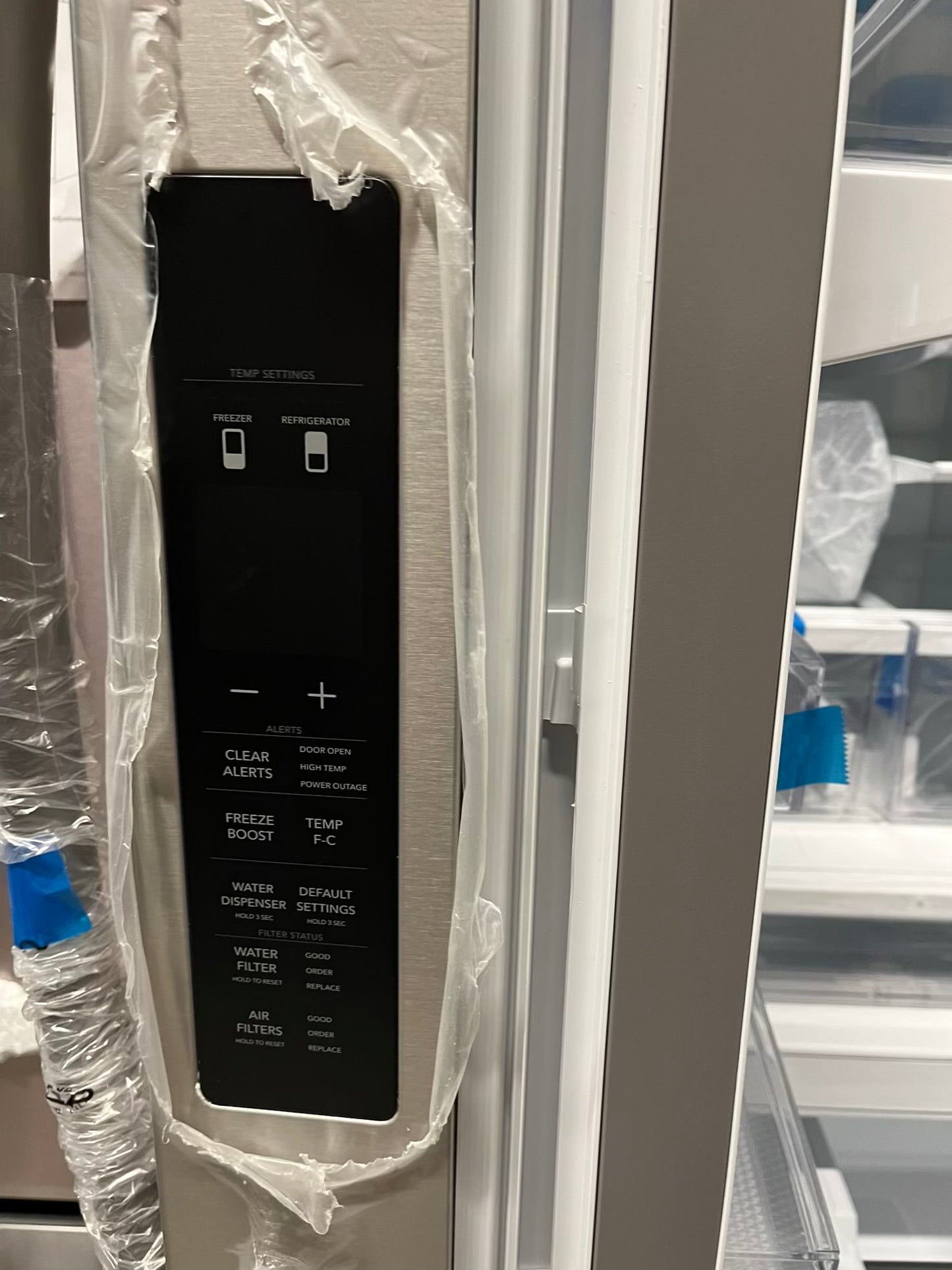 Open Box 📦 Frigidaire French Door Refrigerator stainless steel w/ice maker & water dispenser inside - Item number #RF652KB 36” in