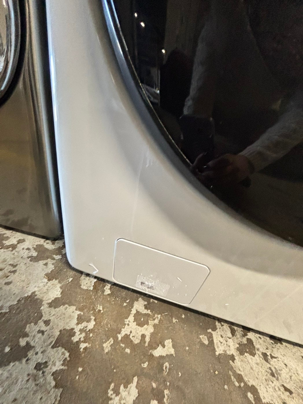 -Samsung white 27” 4.5cu.ft large capacity front load washing machine steam cycle stackable or side by side  #SW147IB