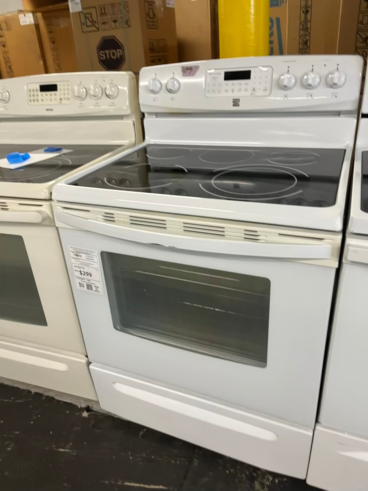 Kenmore electric range 220v 5 burner warm zone convection bake broil flex clean in white Refurbished 30" #ER177EB