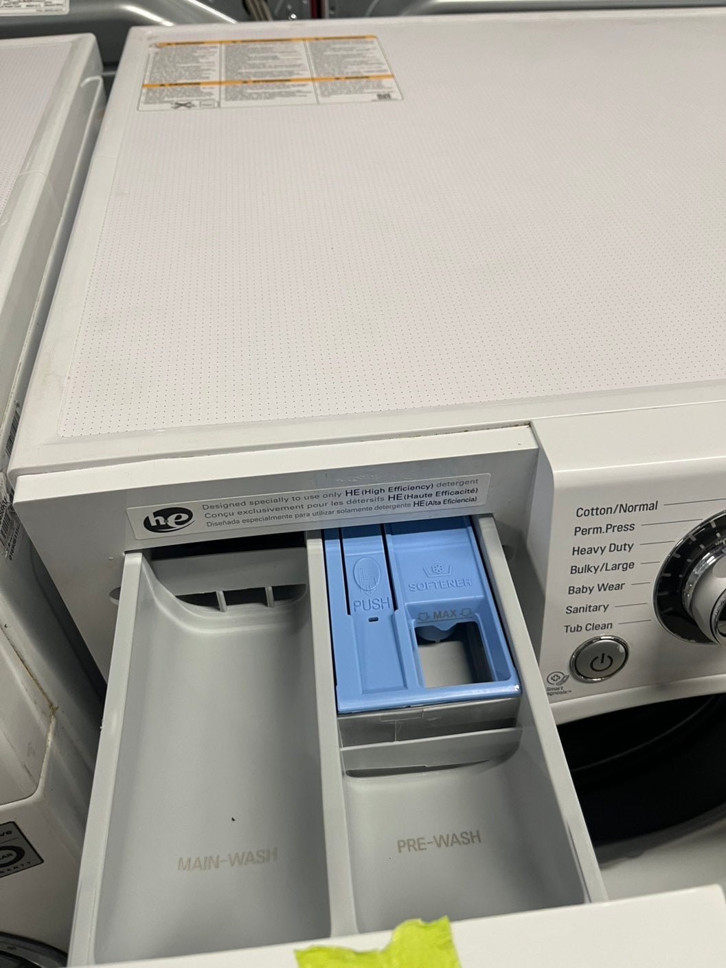 24” Lg Compact front load washer white #24WS2B