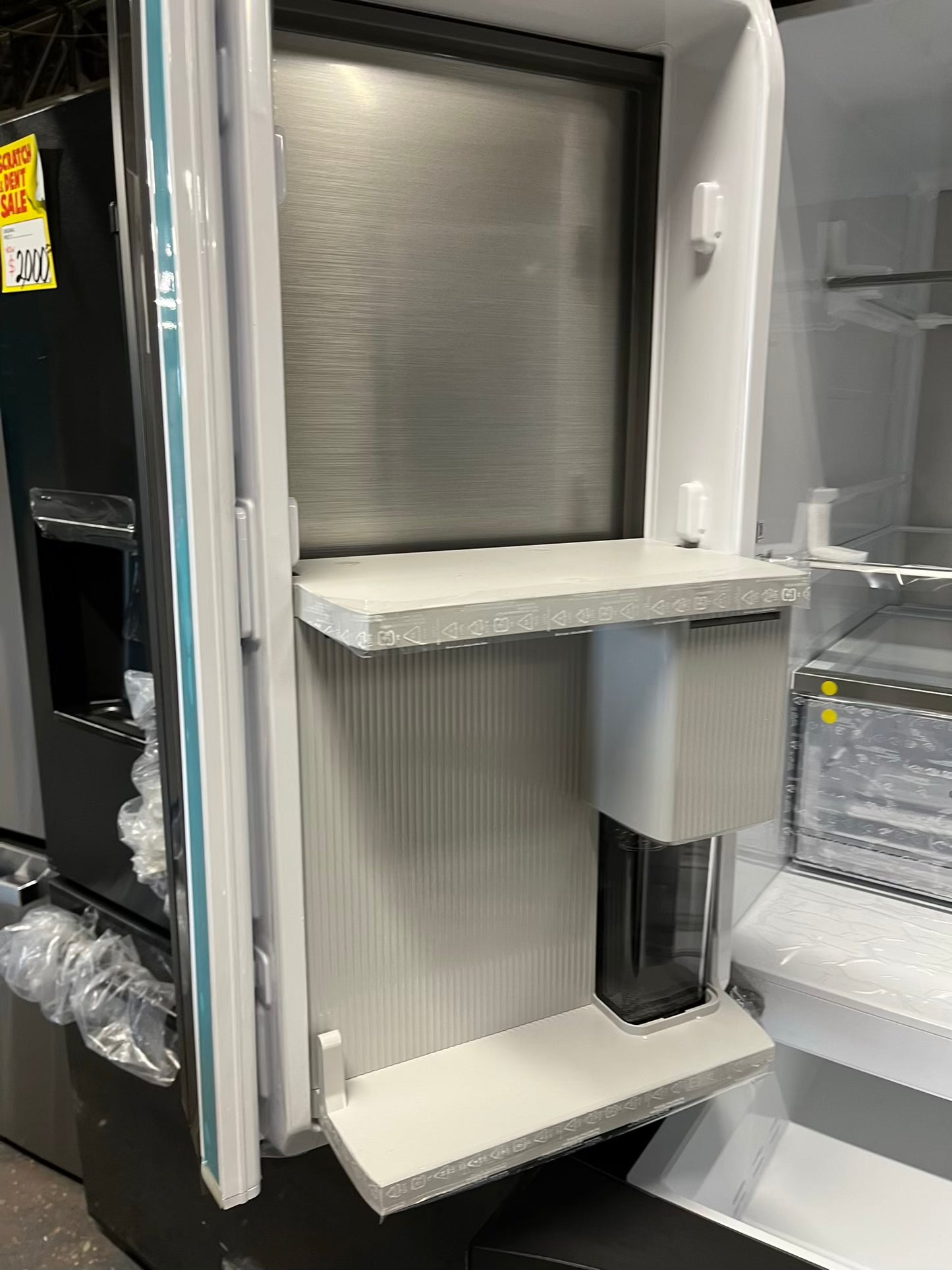 Open Box 📦 | Scratch & dent - Samsung 36 Inch panel ready Smart 4-Door French Door Refrigerator 29 cu. ft. Beverage Center, FlexZone™ Drawer, Dual Auto Ice Maker, Twin Cooling Plus, Wi-FI Enabled, ENERGY STAR® #RF841YB