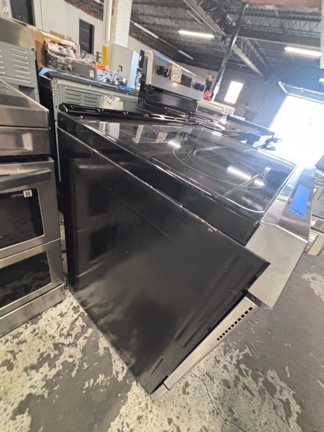 >Frigidaire slide in Glass top electric 220v range 5 burner warm zone bake broil self clean in stainless steel 30" used-Refurbished #ERSR27B