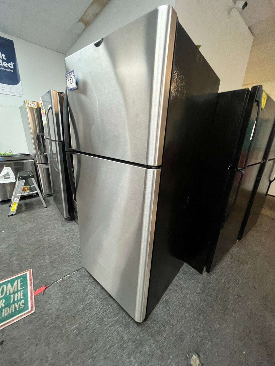 -Frigidaire Top freezer Refrigerator stainless steel 30" 21 cu. Ft #RF25ML
