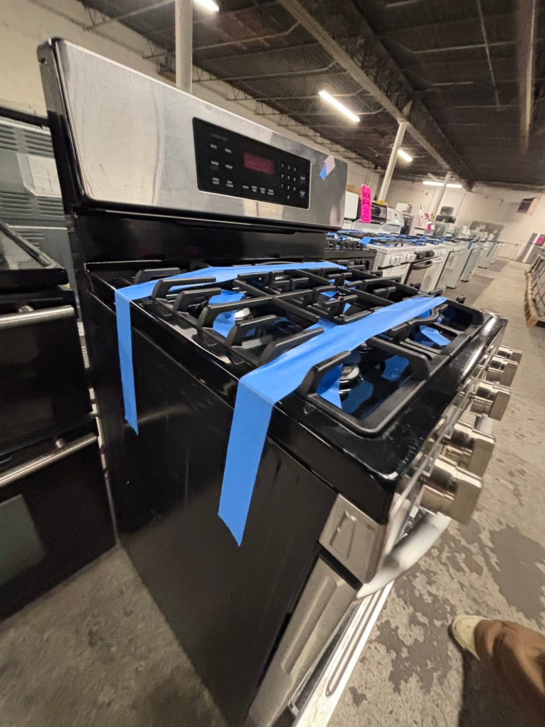 >LG convection oven Gas range 5 burner stainless steel bake broil -used-Refurbished 30” #GR967B