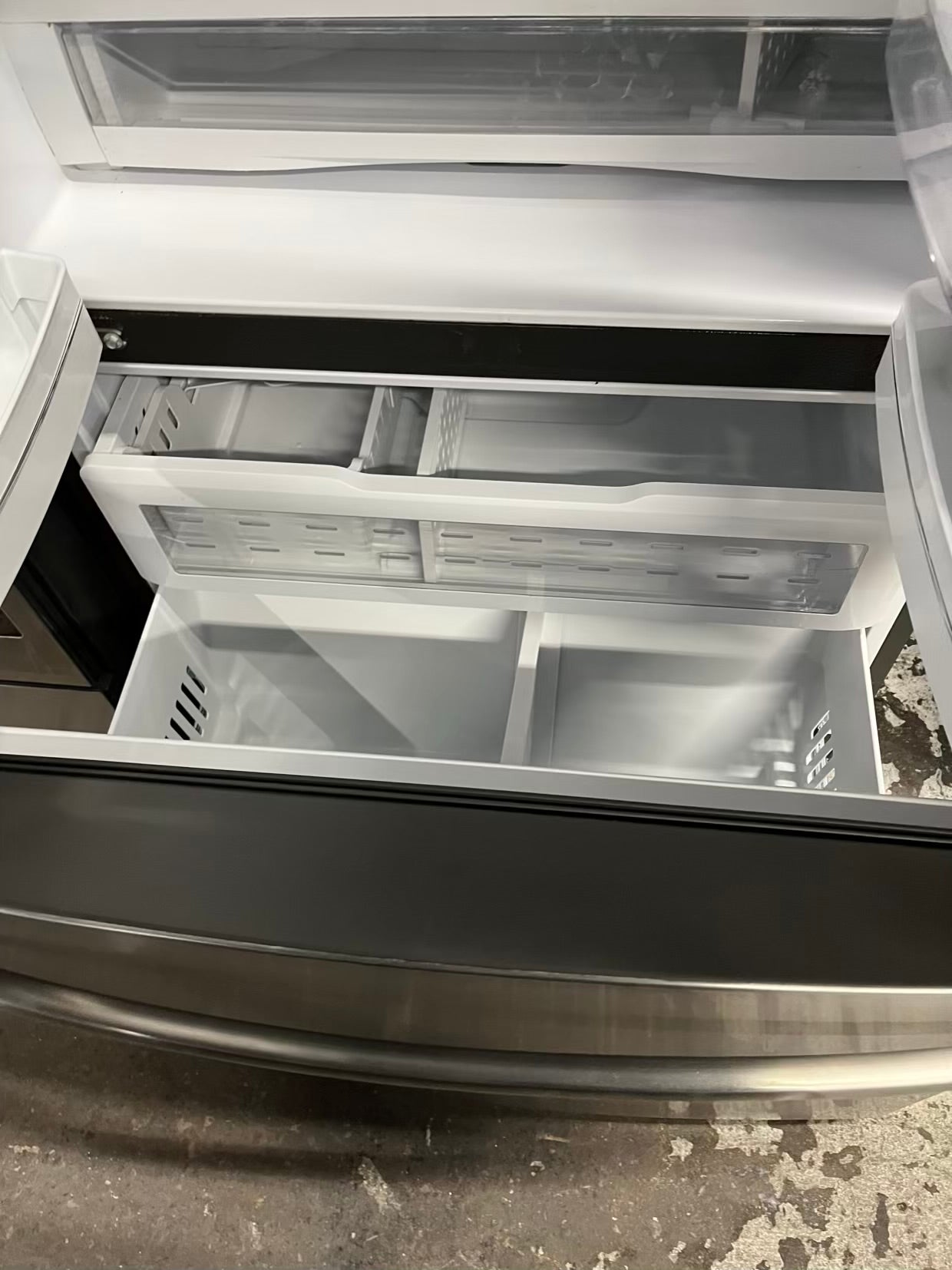 Special Offer | GE kitchen combo / Refrigerator counter depth 36” & Electric range stainless steel - 2 appliances
#RF734VB Refurbished