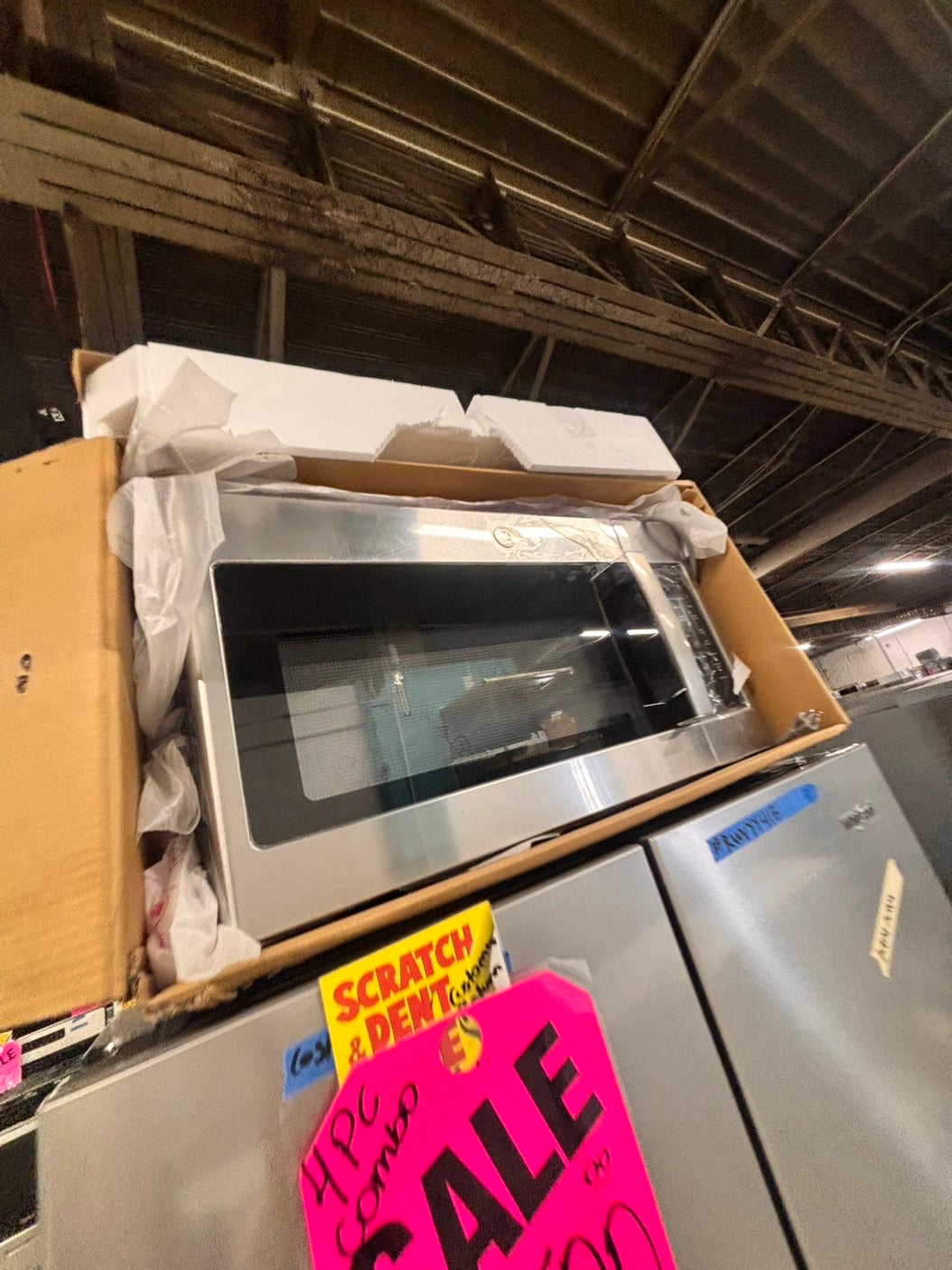 >Special 🎈4pc. Mix & match  Combo new open box costumer return -counter depth french door refrigerator whirlpool 36” w/ice maker inside gas range whirlpool five burners ,new open box over the range microwave GE & new open box dishwasher beko #RFWQ63PC