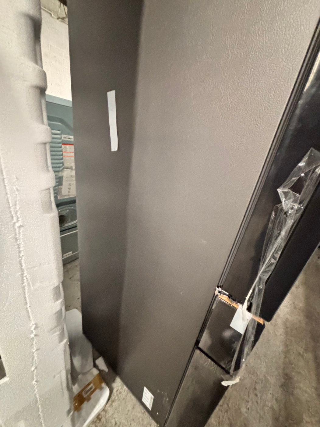 >special🎈New open box 📦 Samsung - Bespoke 23 cu. ft. Counter Depth 4-Door French Door Refrigerator with AI Family Hub+ - Charcoal Glass  & Black/Charcoal #RRSAG41B