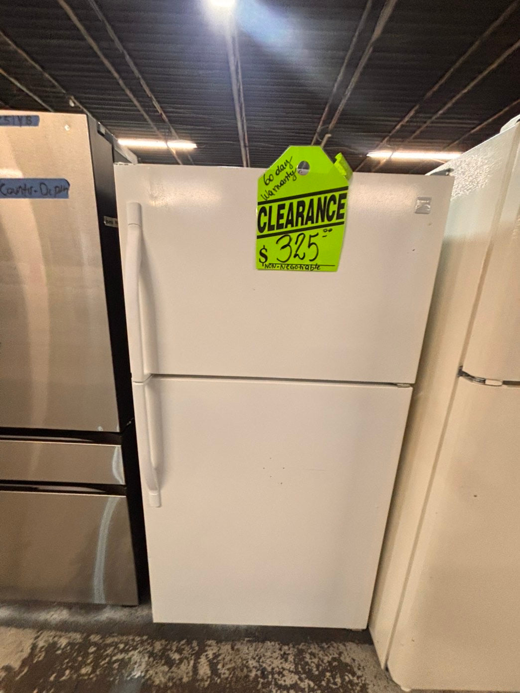 >*kenmore 33” Top freezer fridge   White working 💯  used-refurbished #RWWK7B