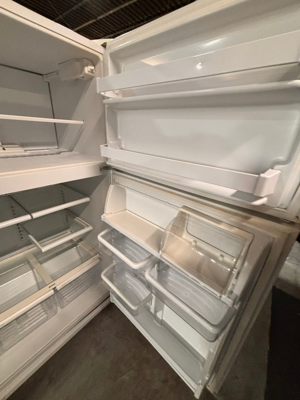 }}Clearance🔥 Kenmore 33” x65 1/2 height x 29depth Top freezer fridge white ,working 💯  with warranty ,used-refurbished #RTKW121B